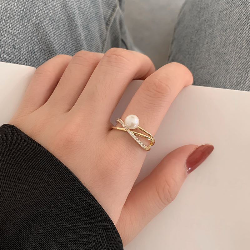 Alya's - Mobius Ring R.01