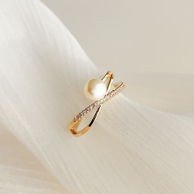 Alya's - Mobius Ring R.01