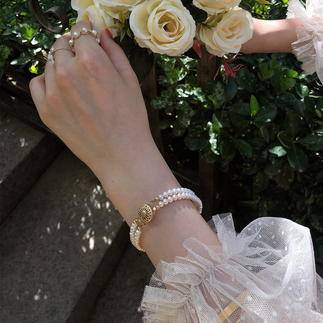 Alya's - Timeless Bracelet
