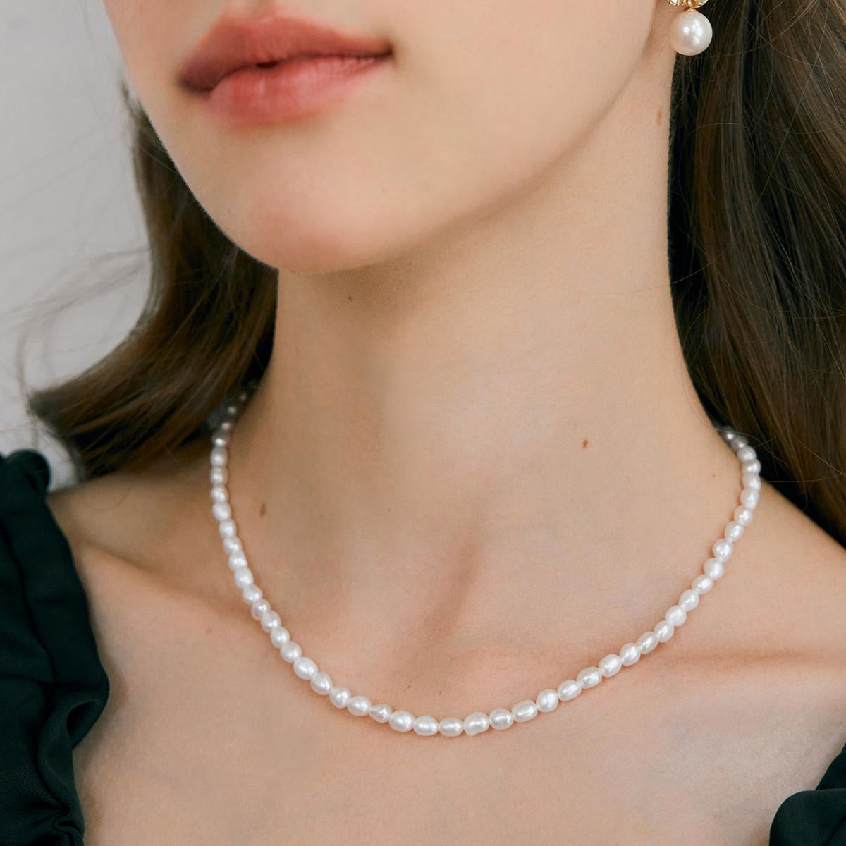 Alya's - Mini Raisin Pearl Necklace