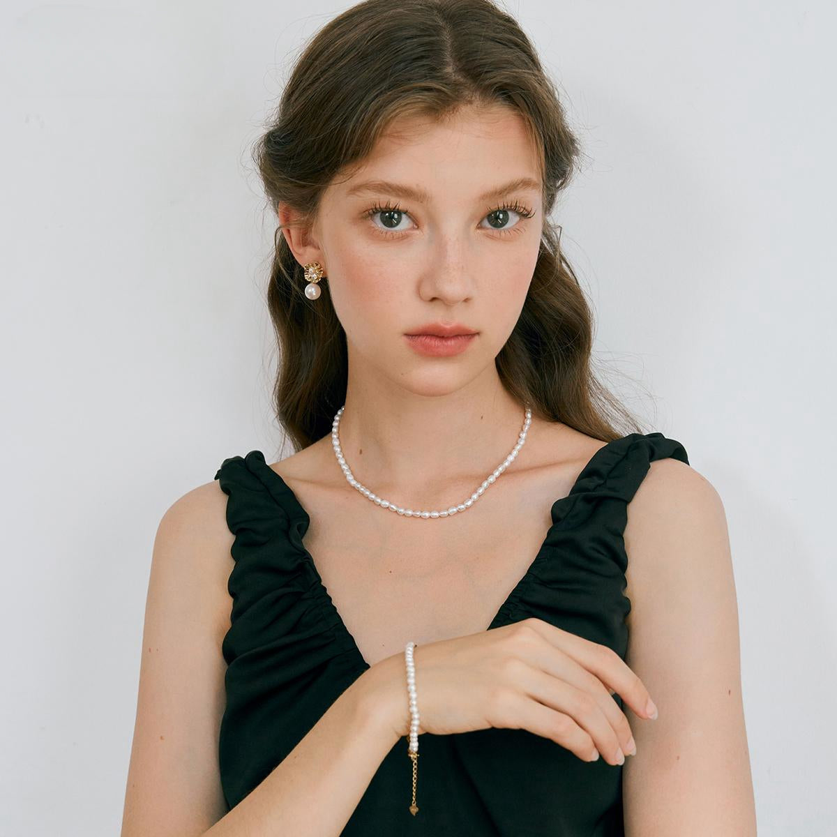 Alya's - Mini Raisin Pearl Necklace