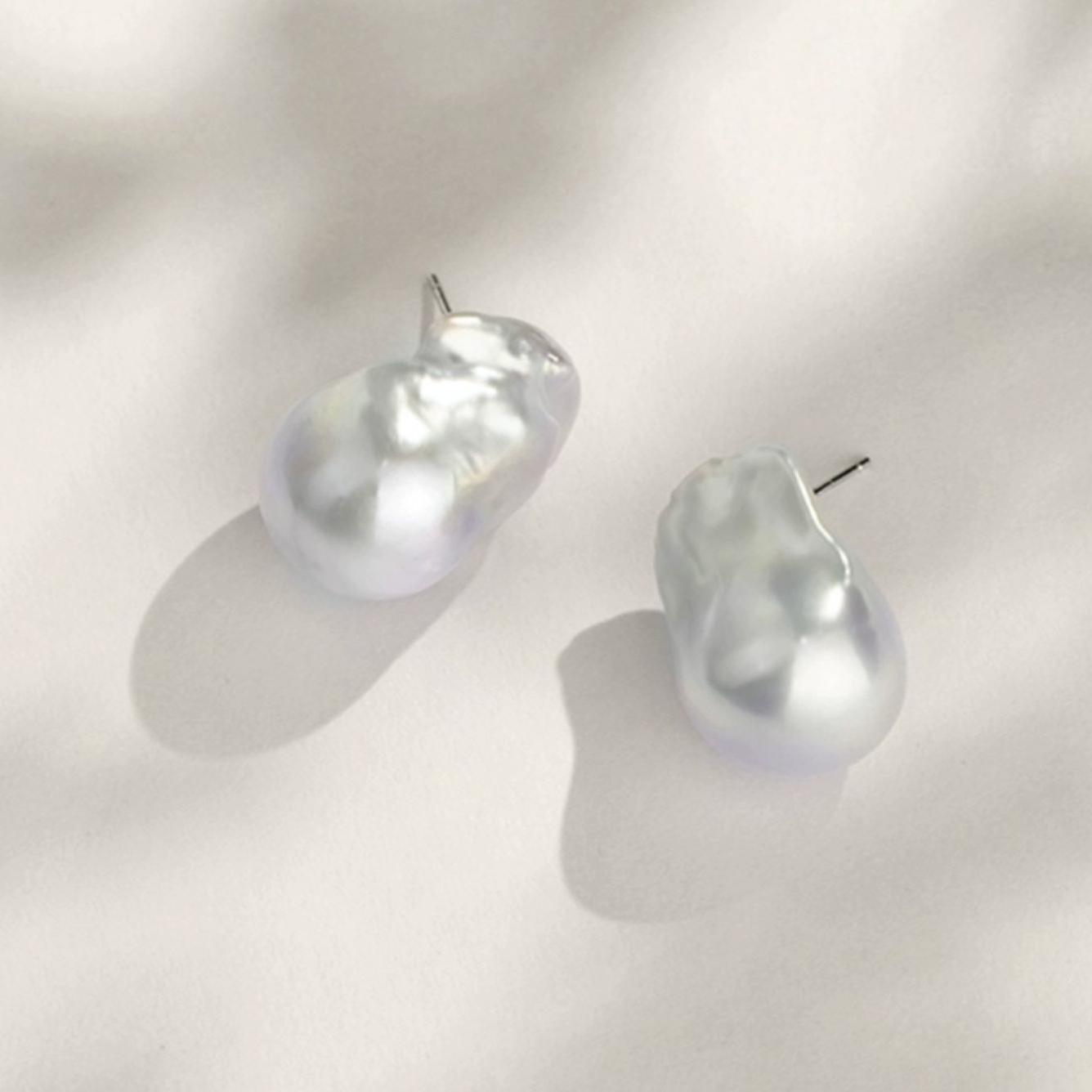 Alya's - Baroque Earrings E.02