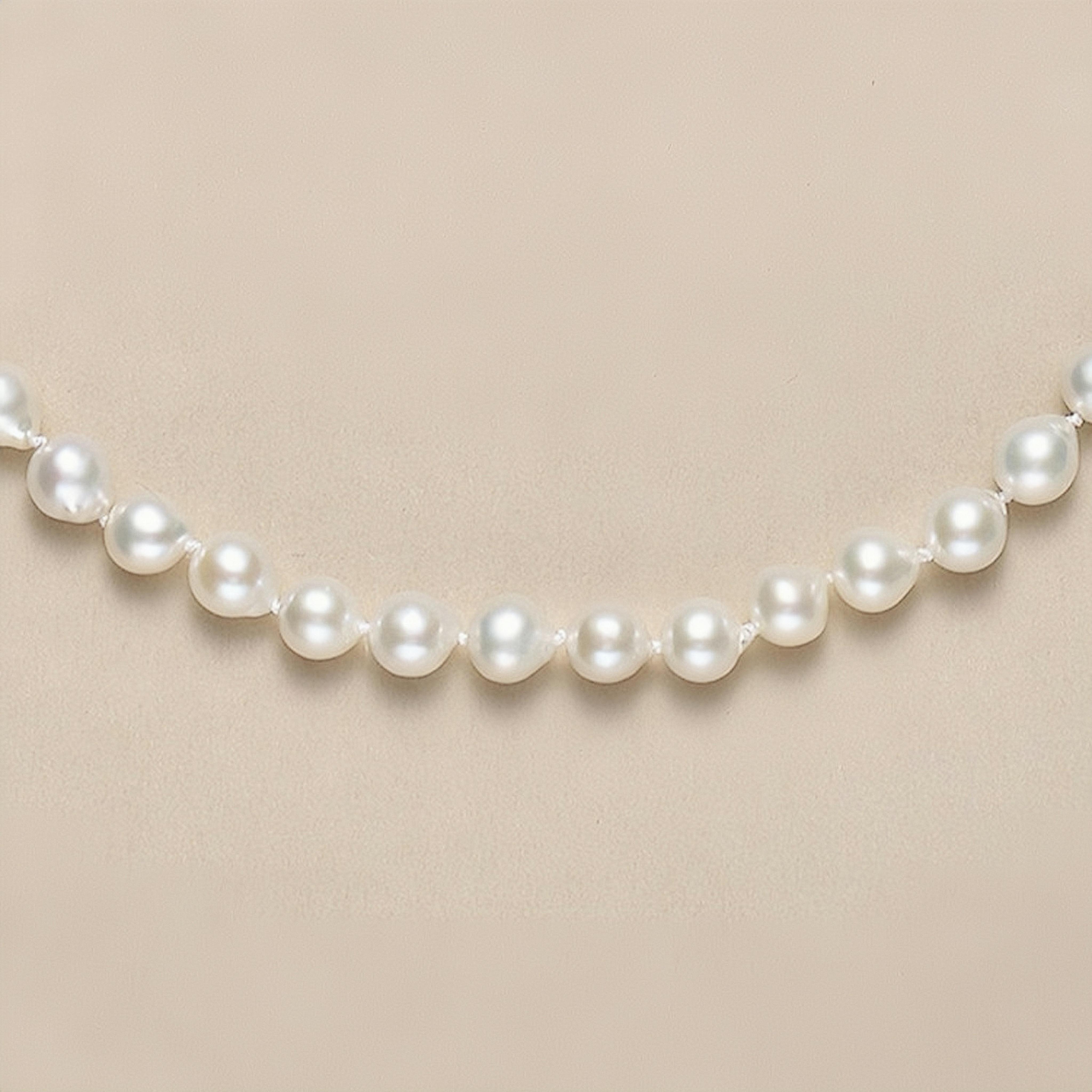 Alya's - Small Baroque Pearl Necklace