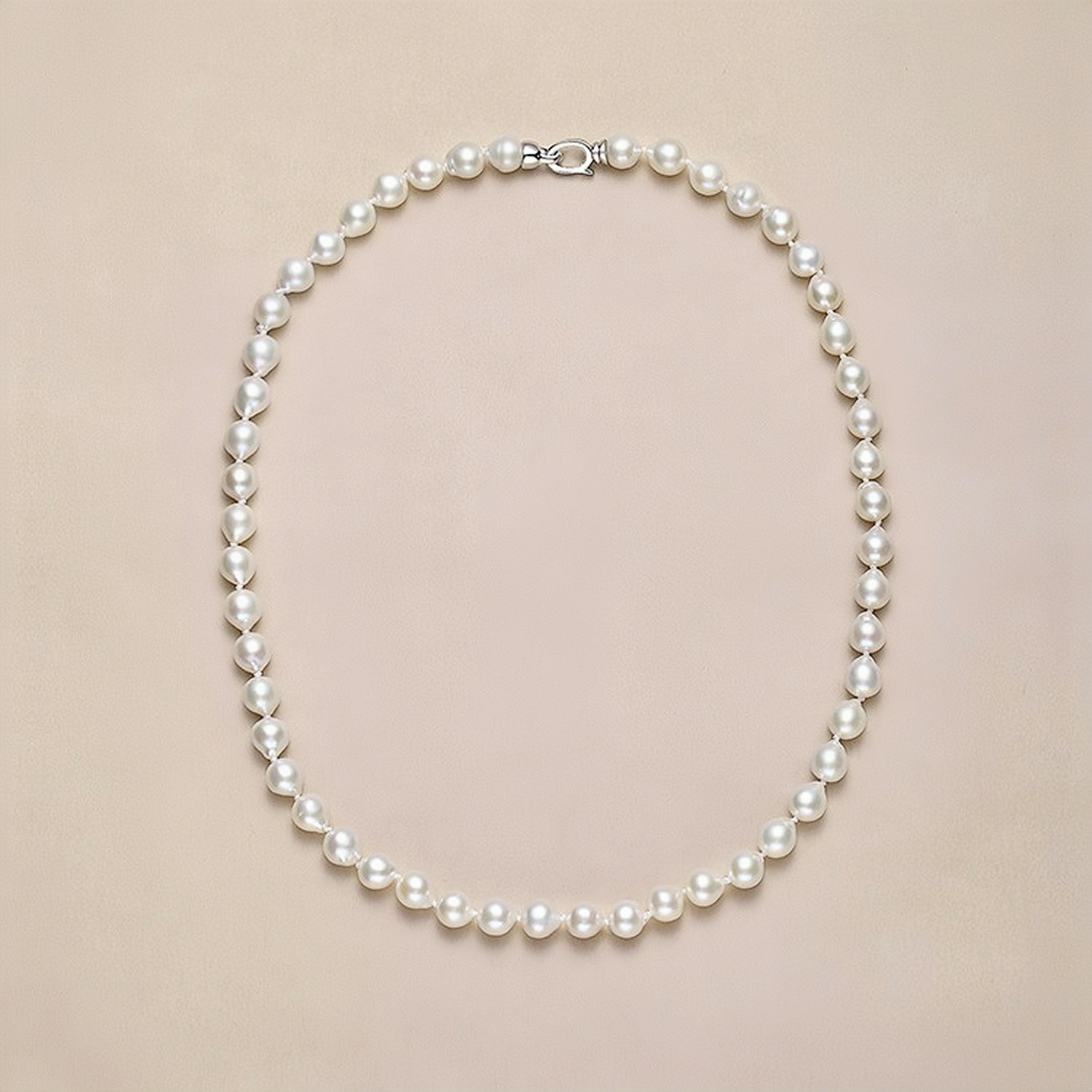 Alya's - Small Baroque Pearl Necklace