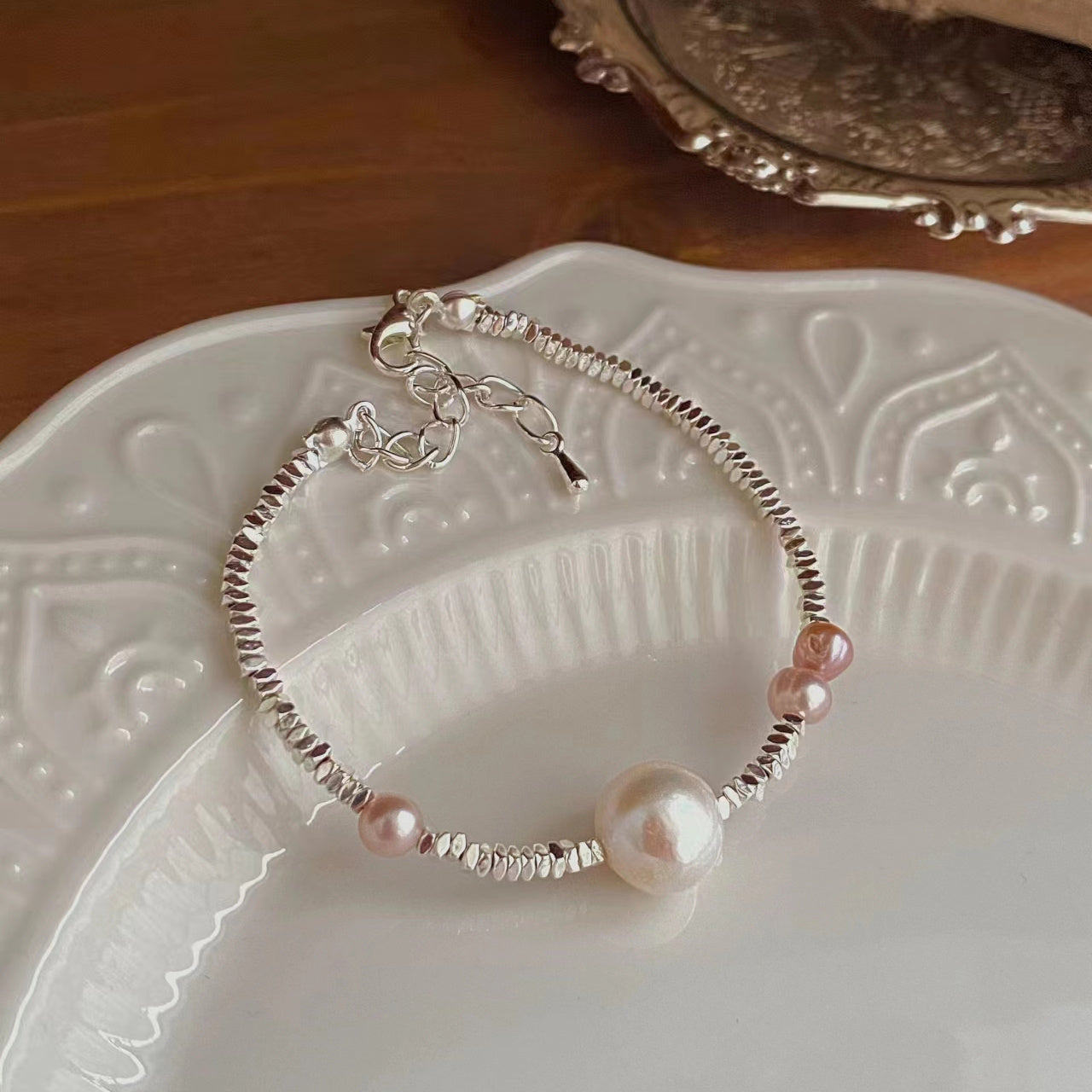 Alya's - Glacier Shards Bracelet B.02