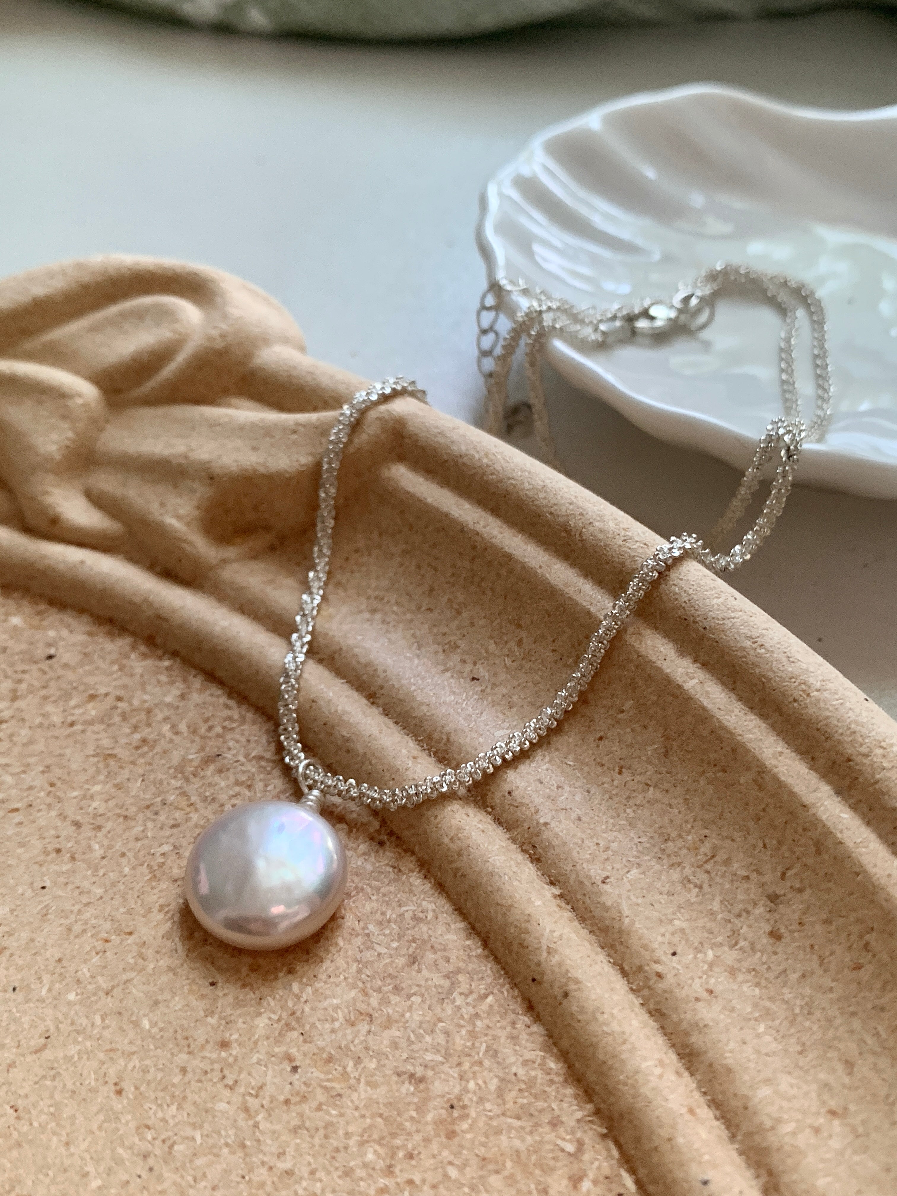 Alya's - Luna Embrace With Popcorn Chain