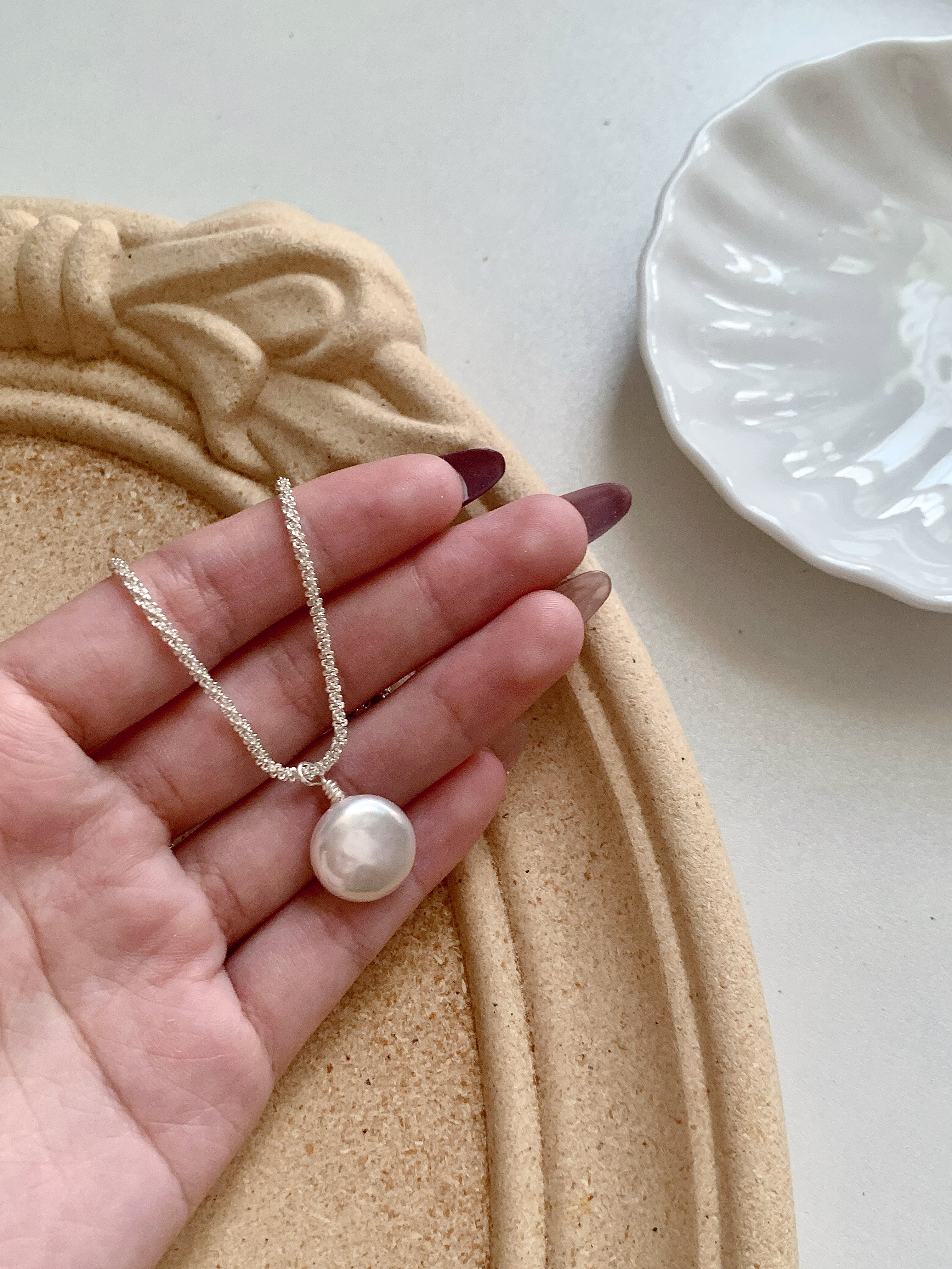 Alya's - Luna Embrace With Popcorn Chain