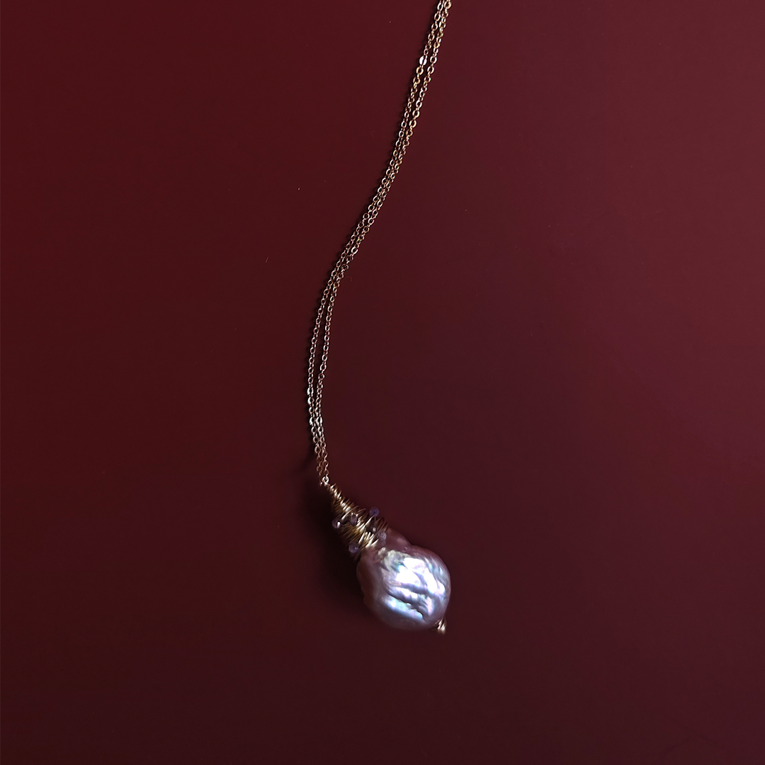 Alya's - Iridescent Lavender