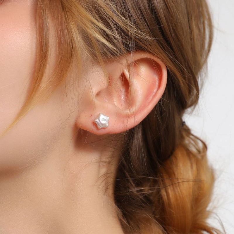 Alya's - Mini Star Pearl Earrings
