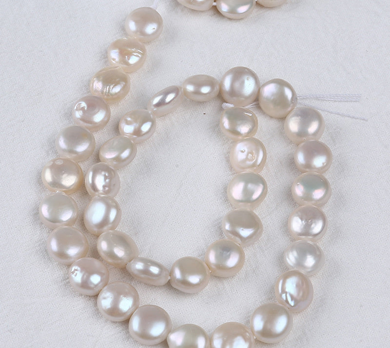 White Button Pearl Strand 10-11mm