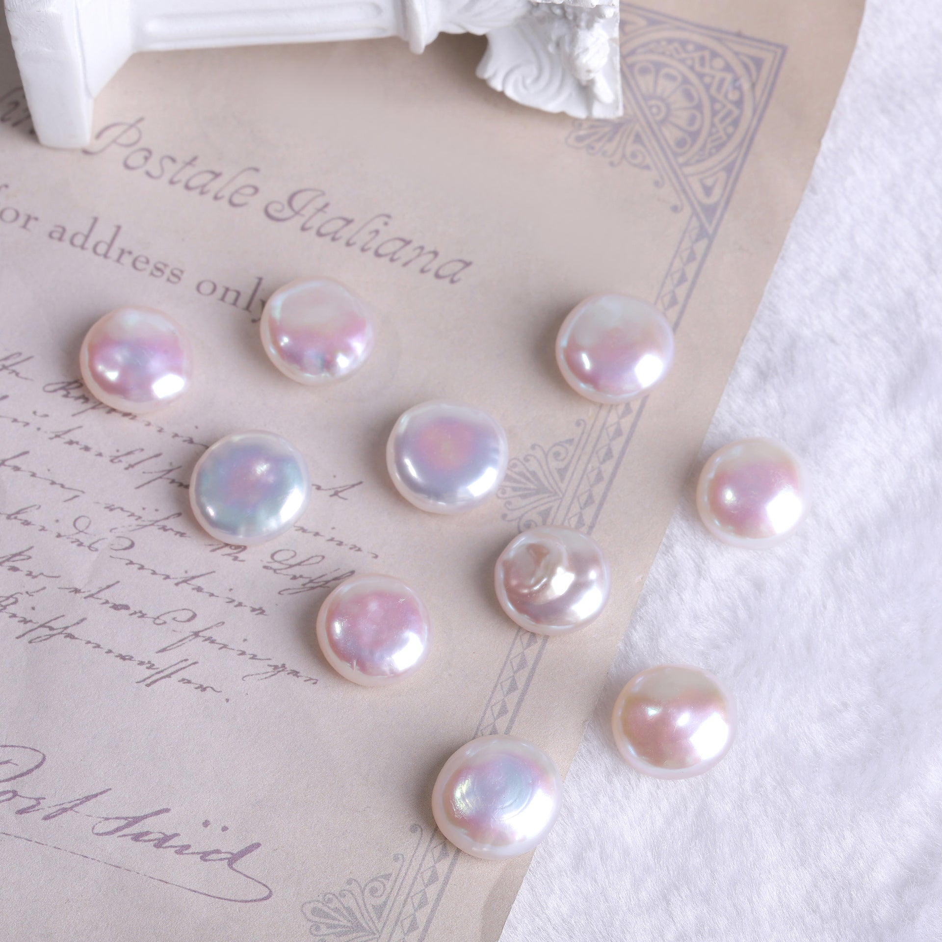 Opalescent Coin Pearls