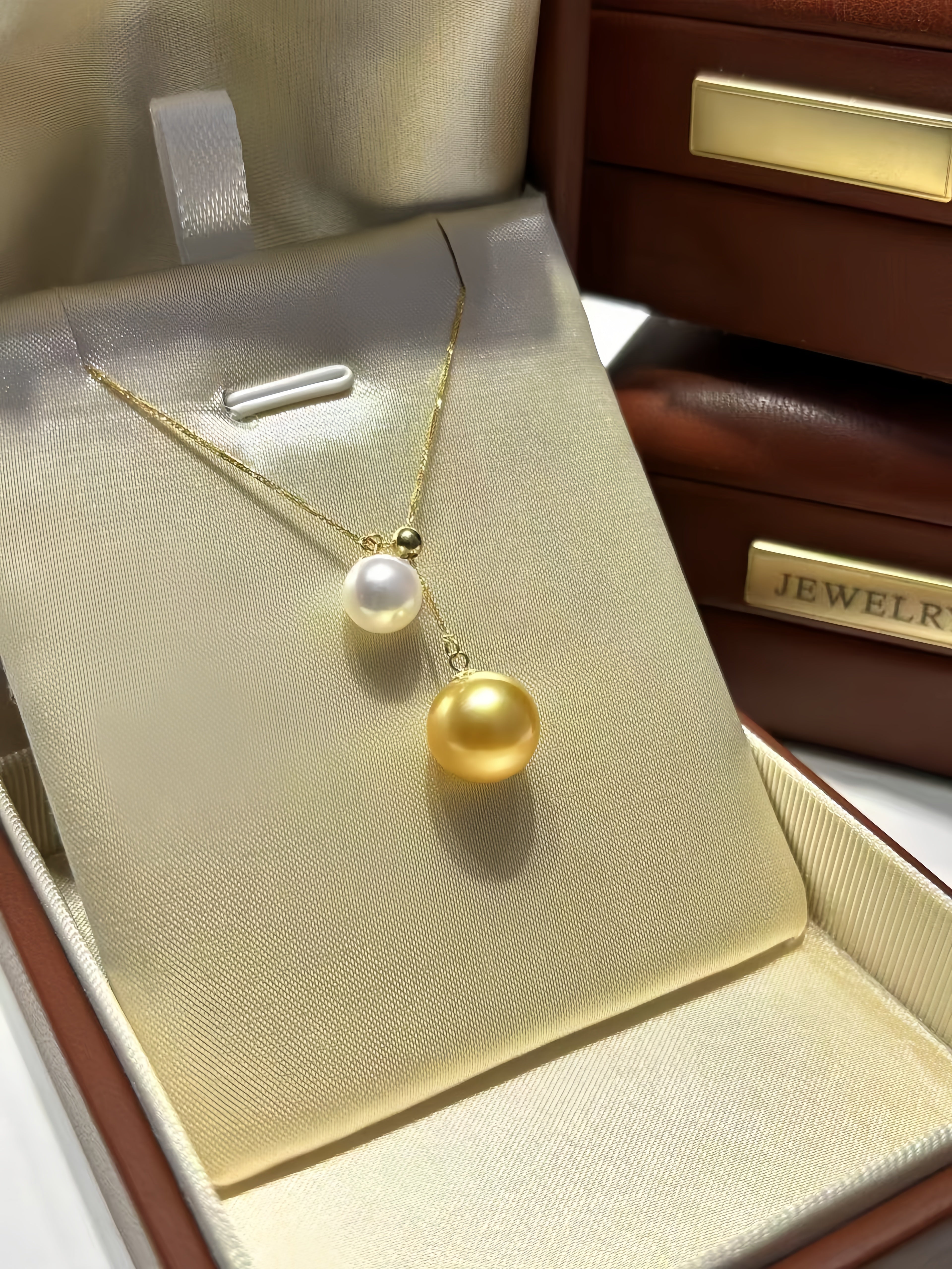 7mm Akoya&11mm South Sea Gold Pearl Necklace/18K Gold N.01