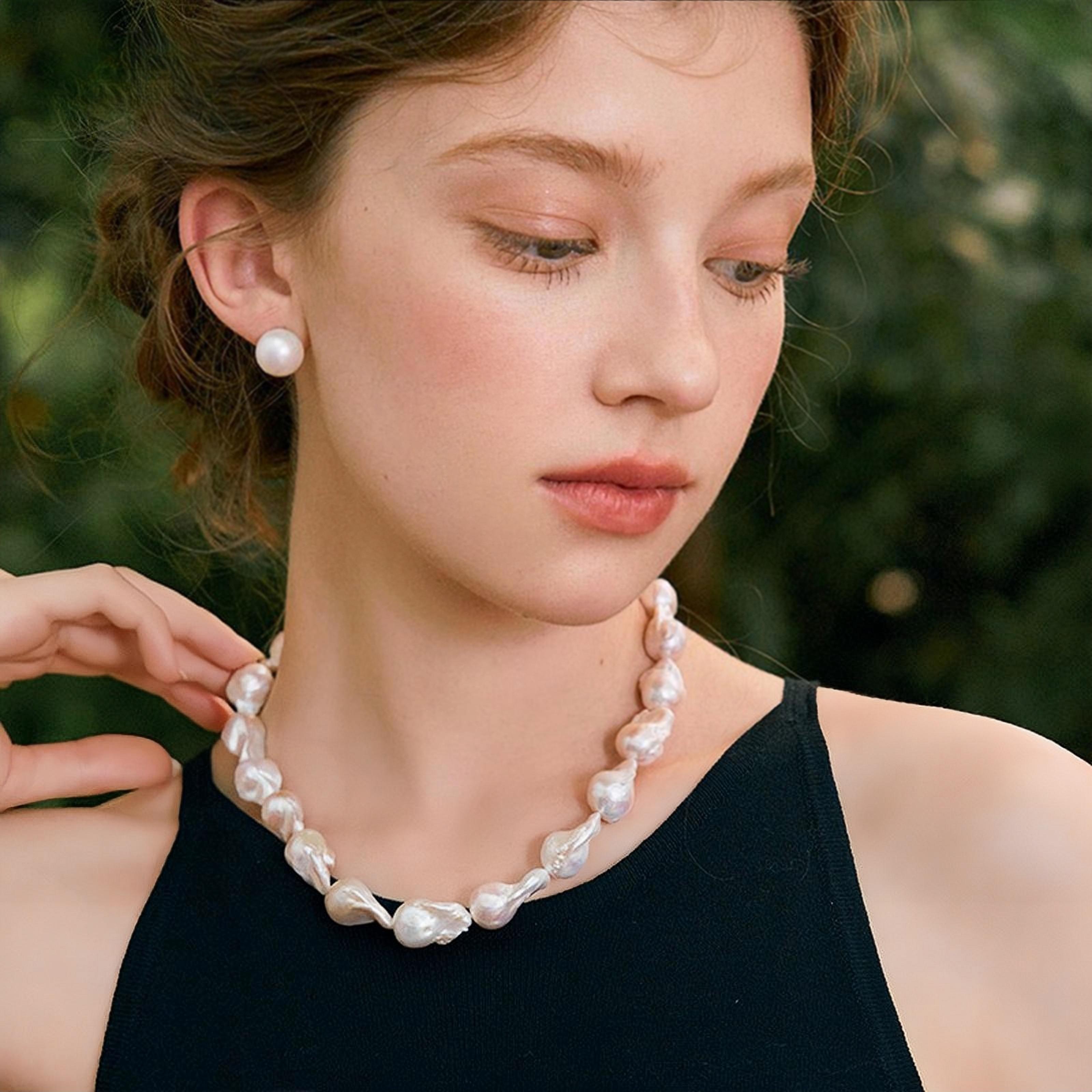 Alya's - Top-grade Baroque Pearl Necklace