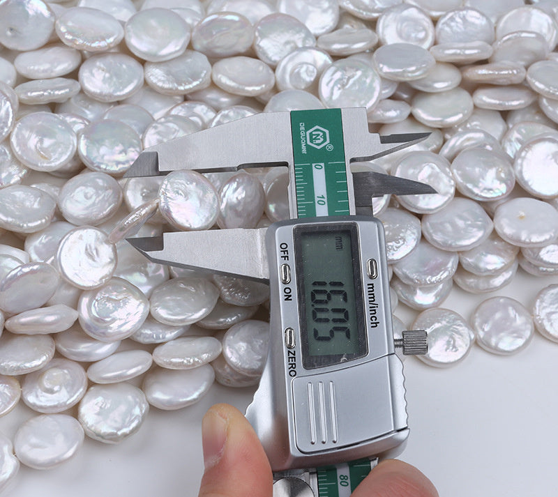 Button Pearl Strand 16-17mm