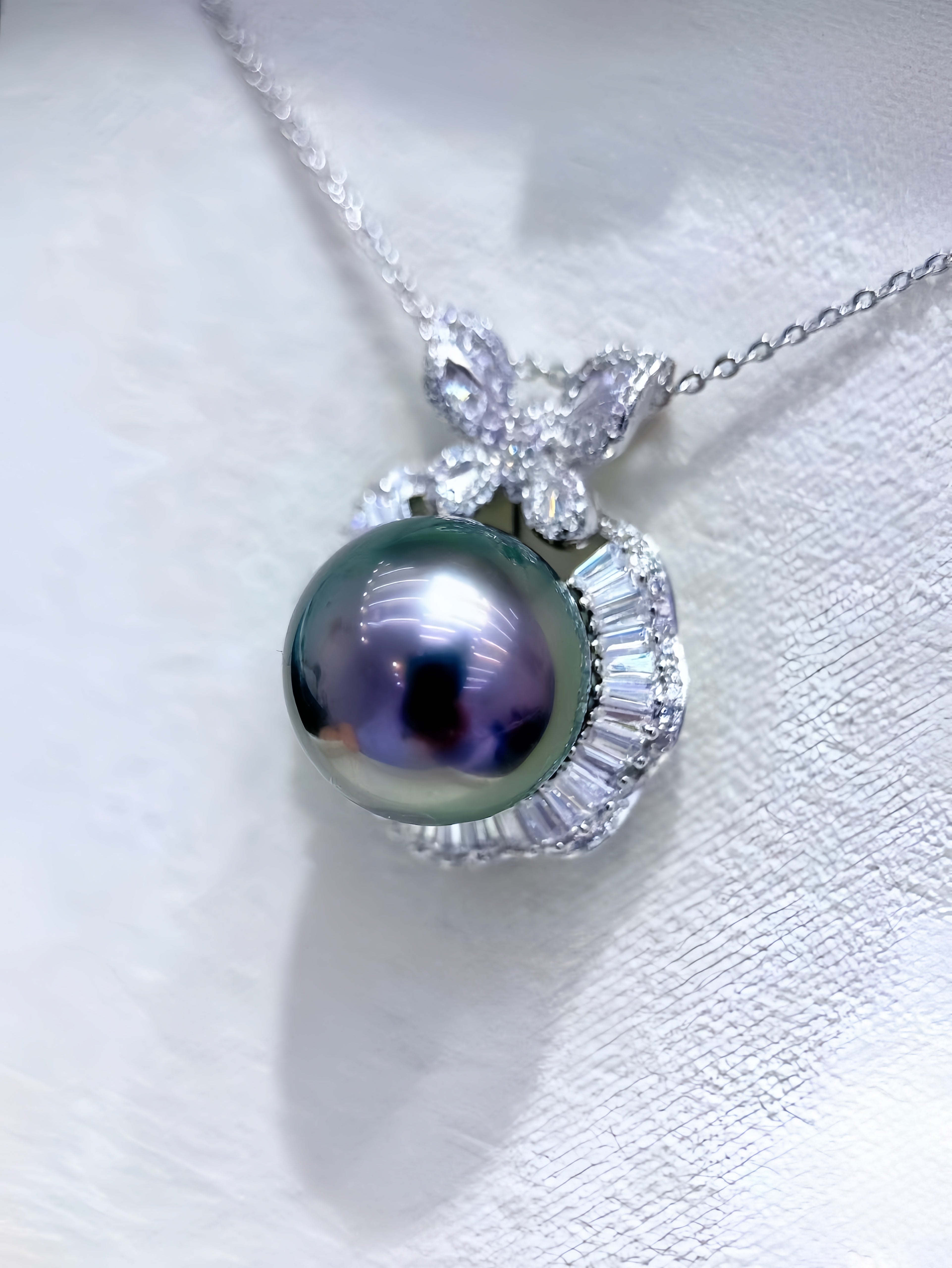 14-15mm Tahitian Pearl Pendant P.02