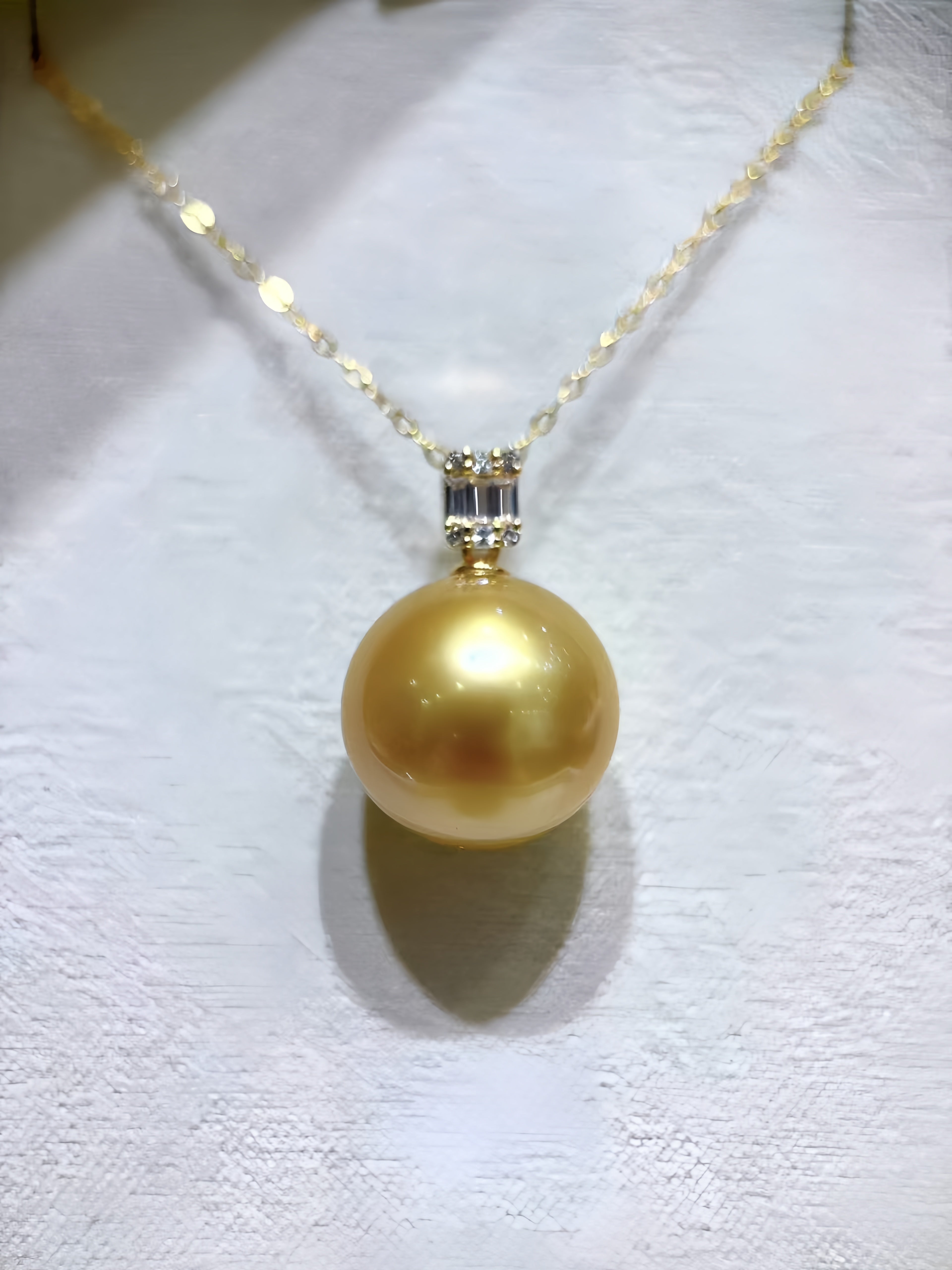 14-15mm South Sea Gold Pearl Pendant/18K Gold P.02