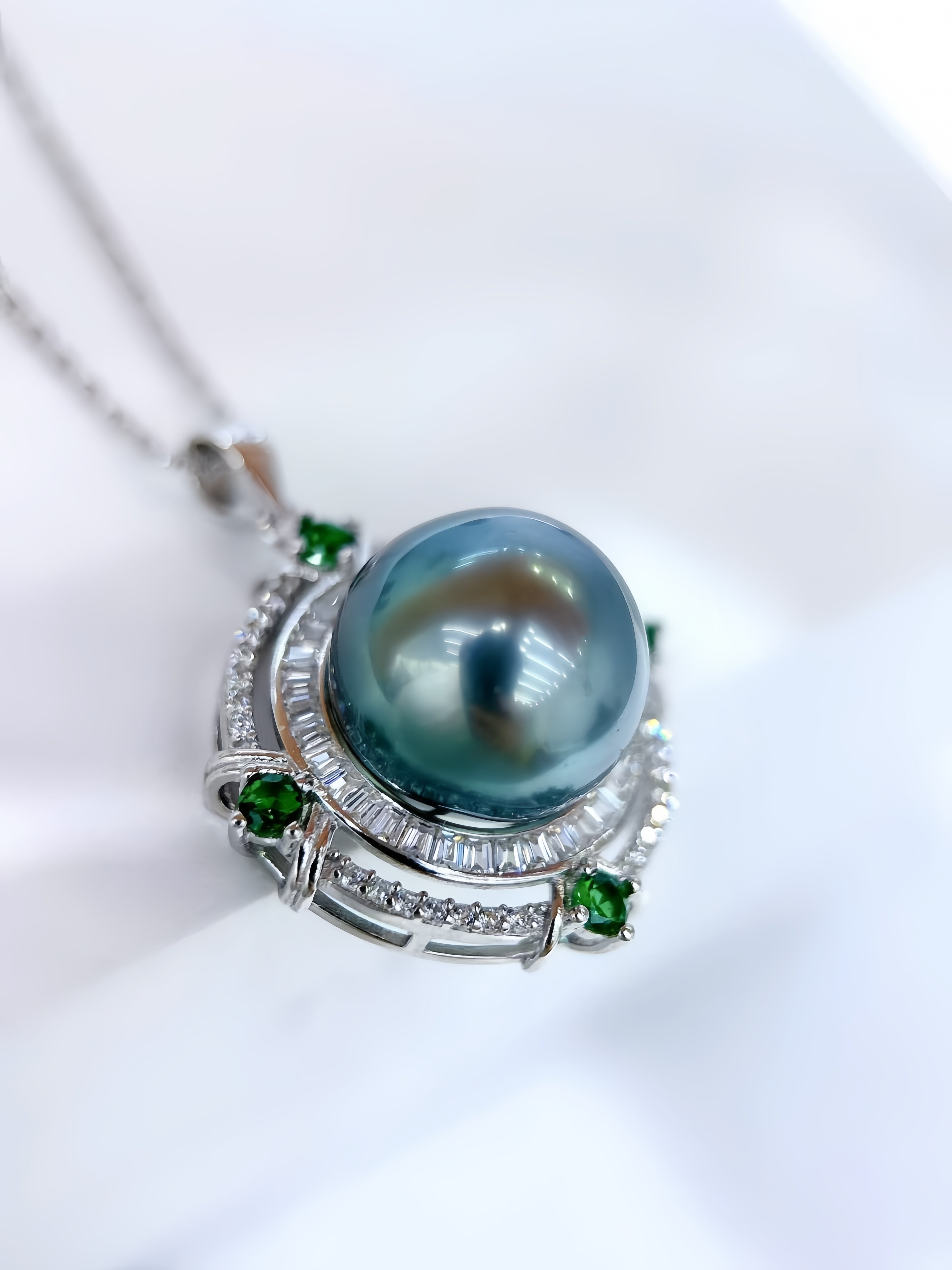 12-13mm Tahitian Pearl Pendant P.06