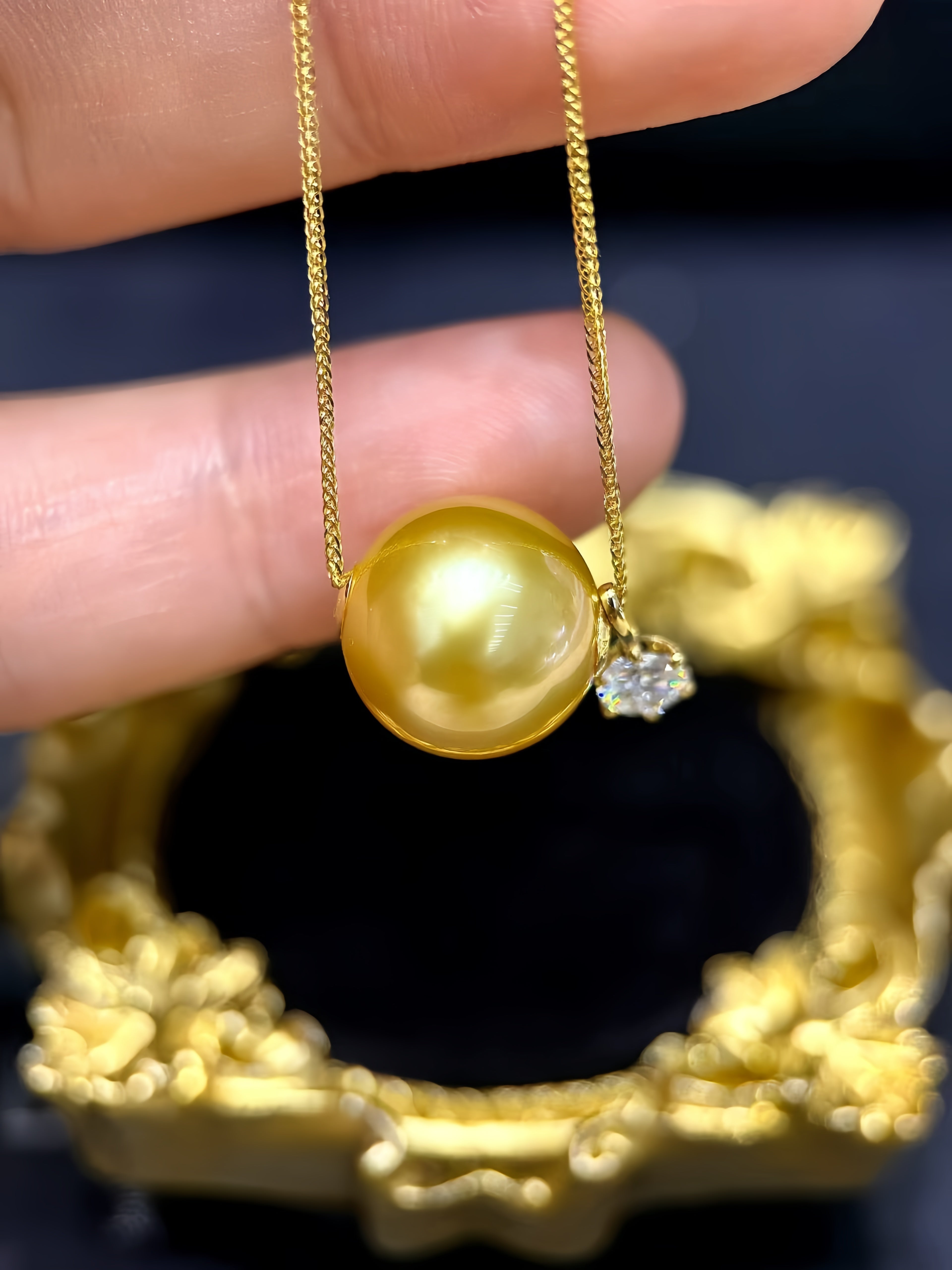 11-12mm South Sea Gold Pearl Necklace/18K Gold N.01
