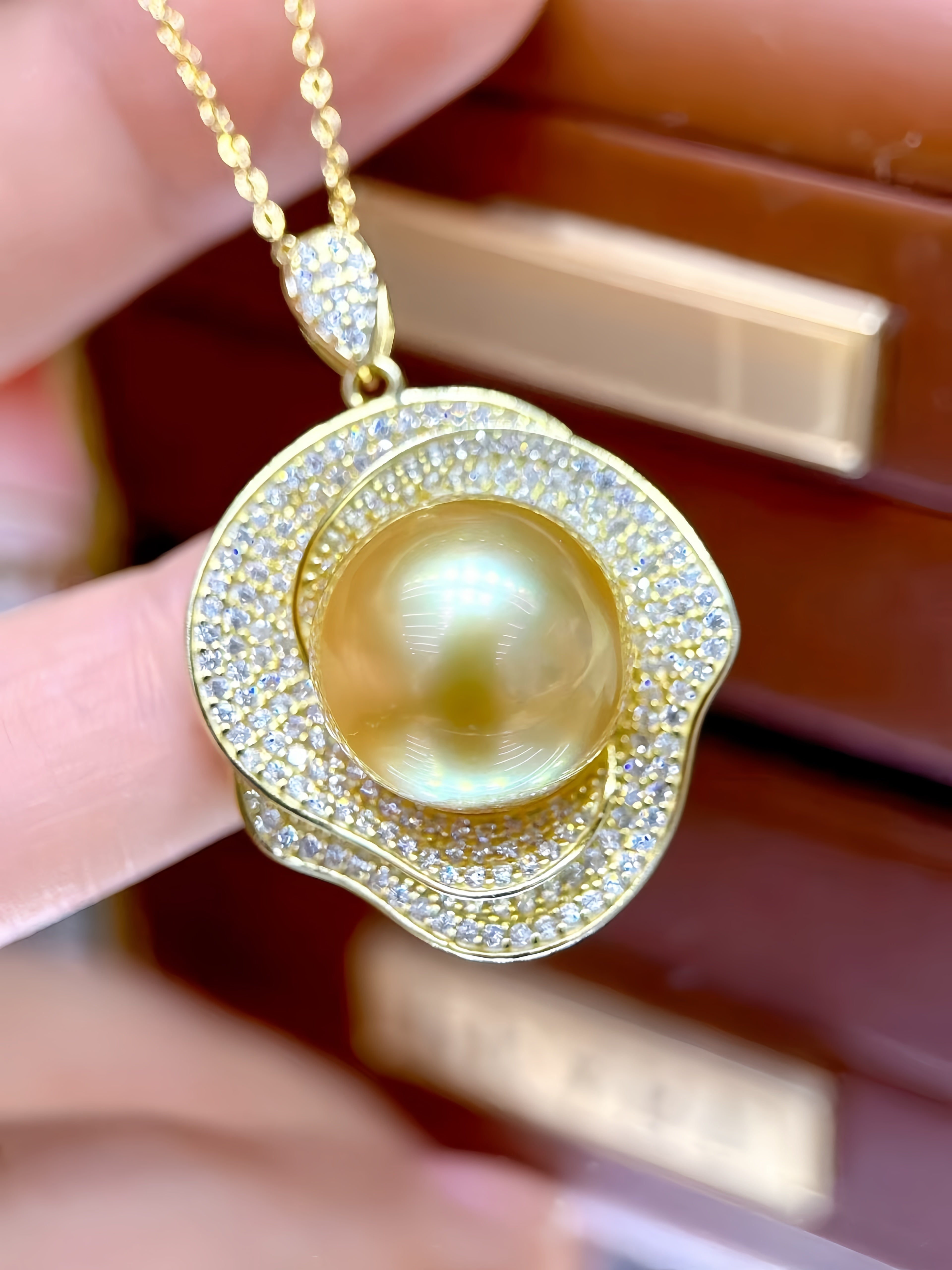 13-14mm South Sea Gold Pearl Pendant P.03