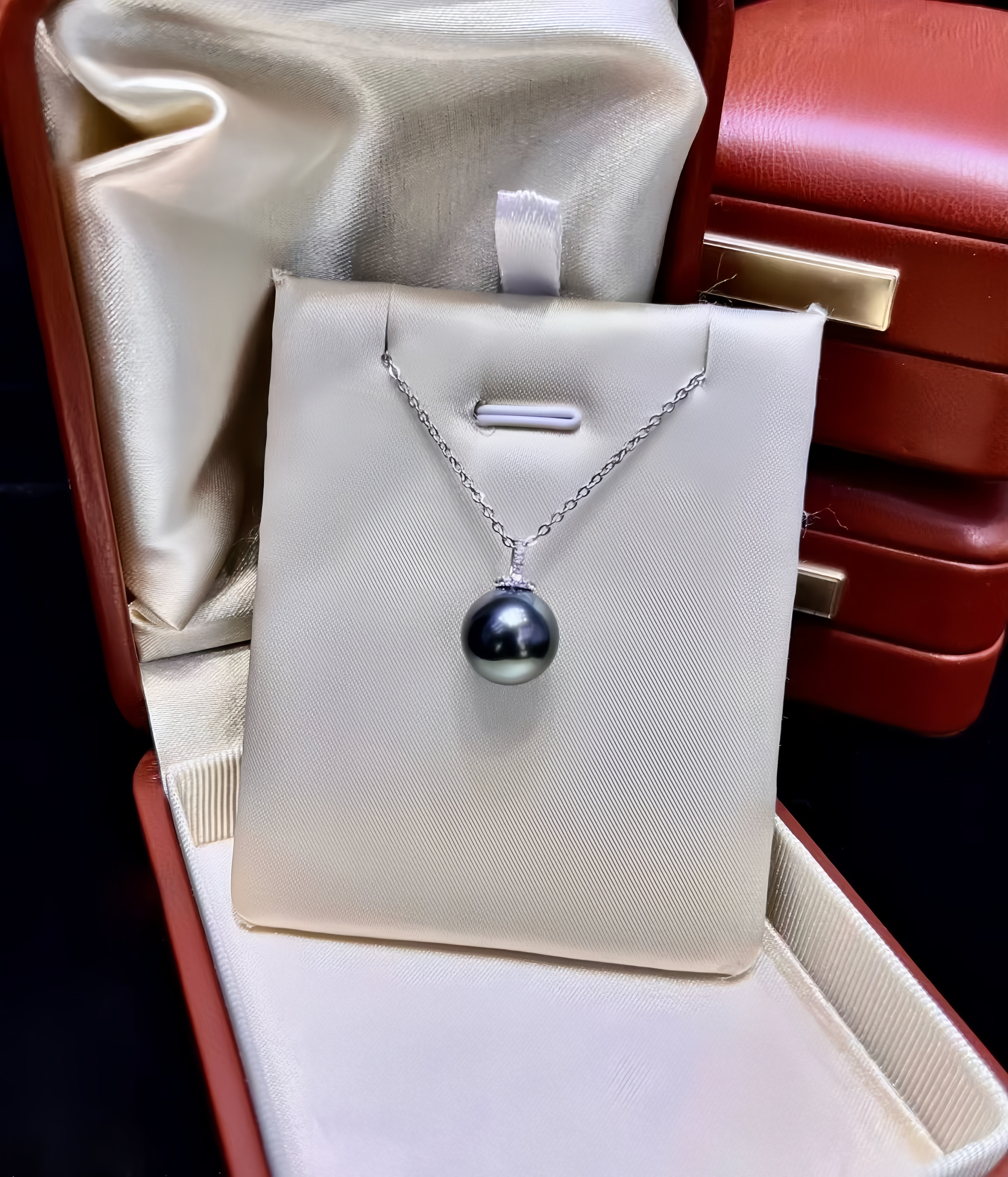 11-12mm Tahitian Pearl Pendant/18K Gold P.02
