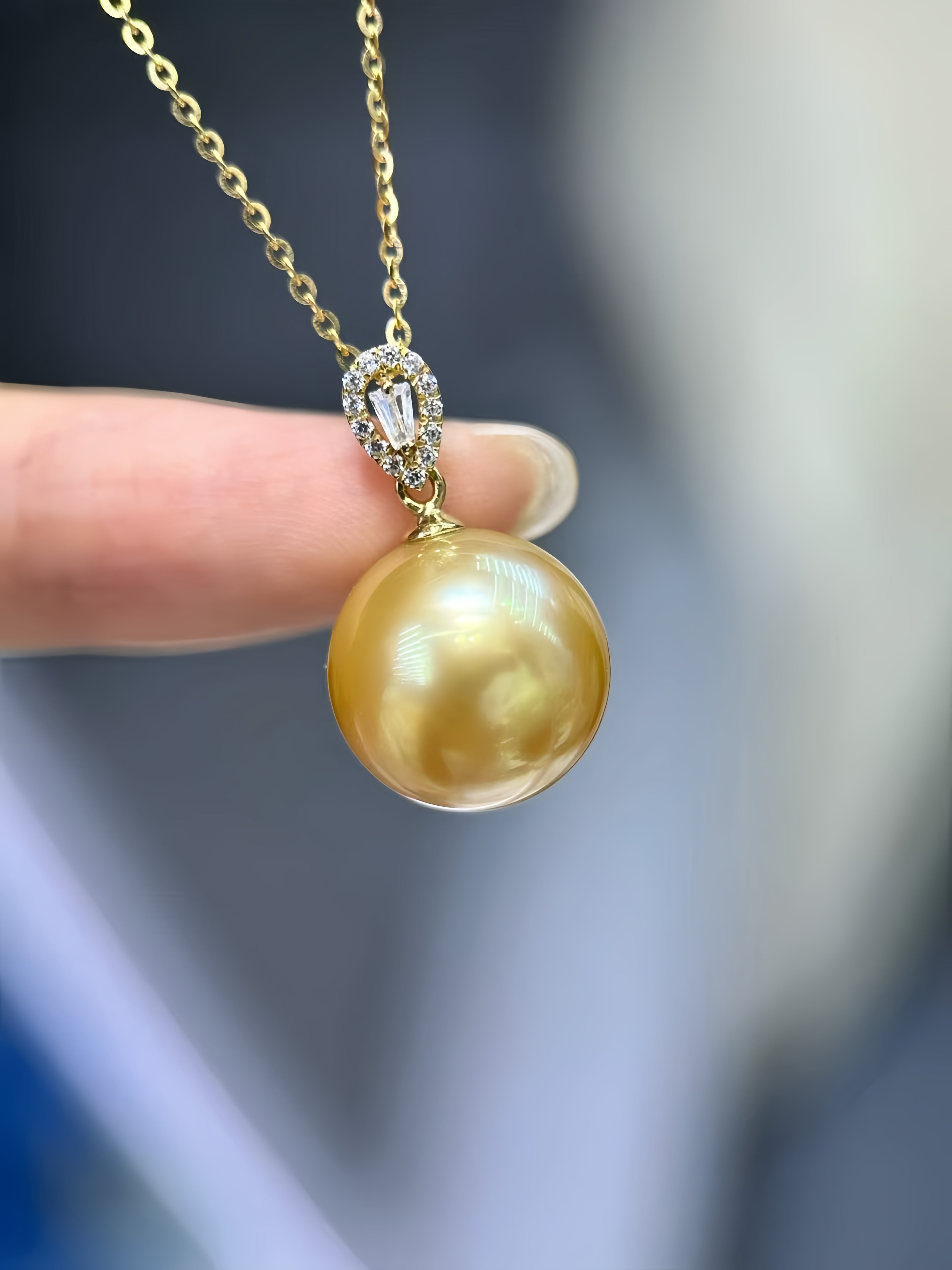 12-13mm South Sea Gold Pearl Pendant/18K Gold P.02