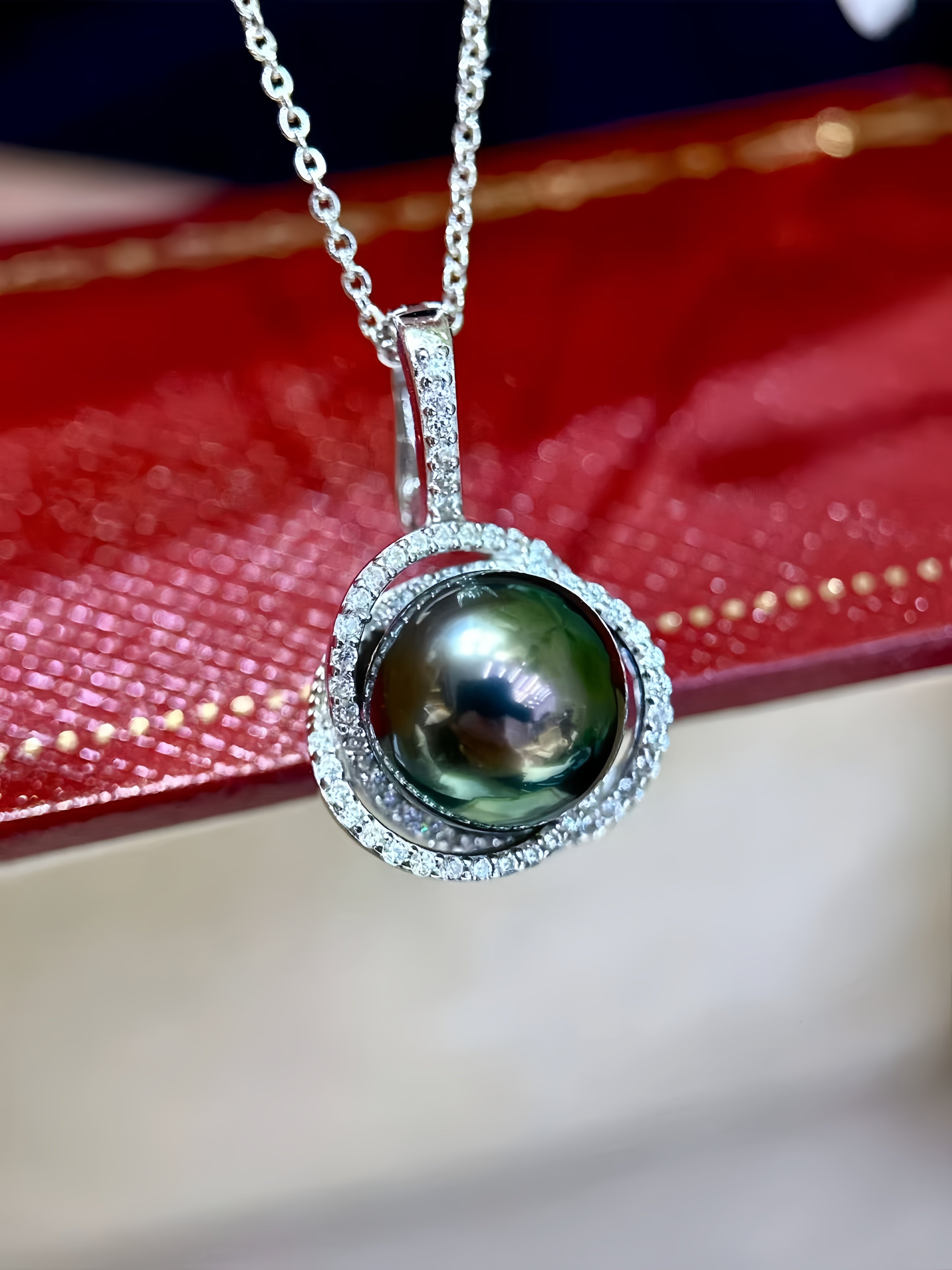 10-11mm Tahitian Pearl Pendant P.05