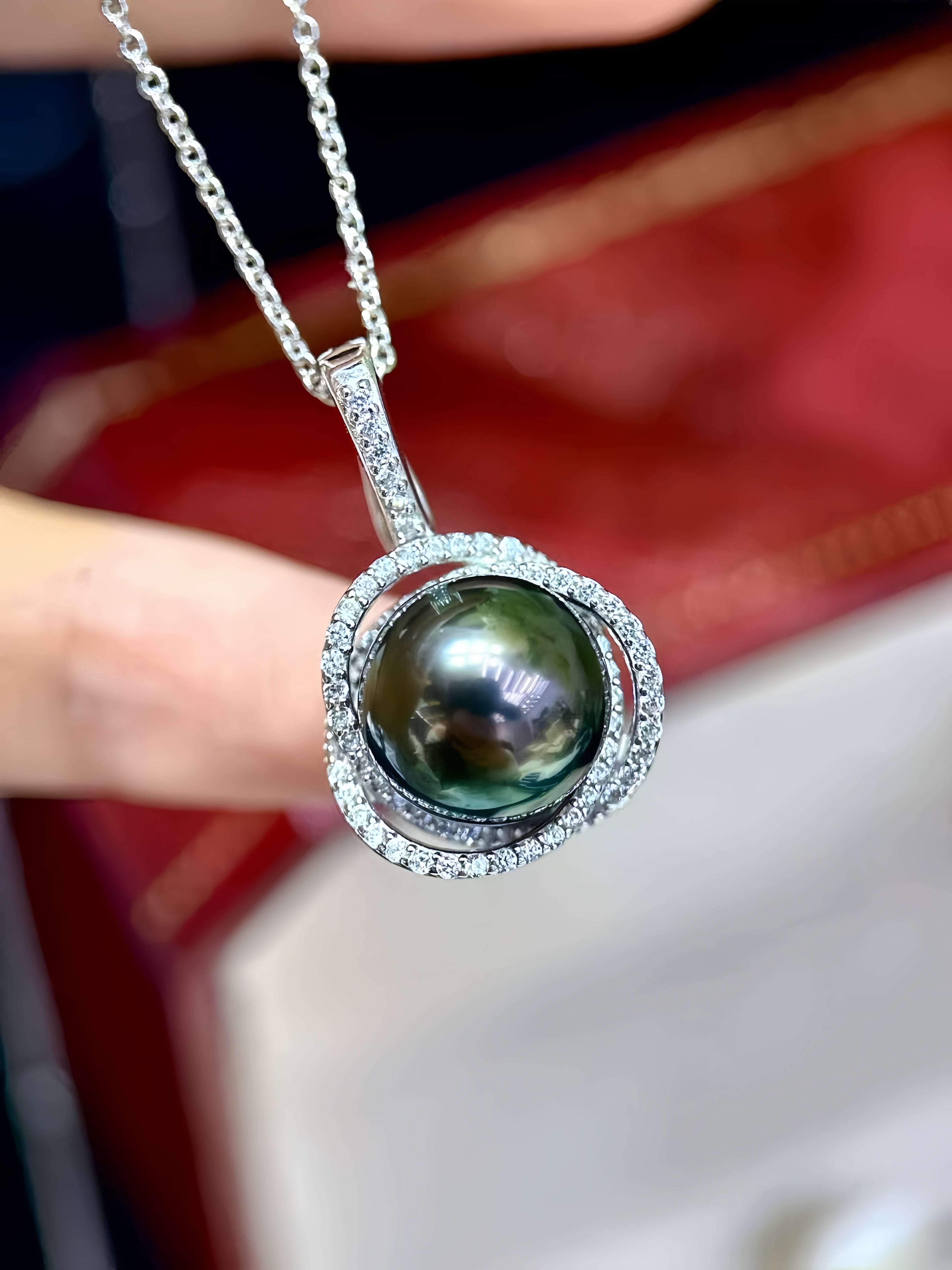 10-11mm Tahitian Pearl Pendant P.05