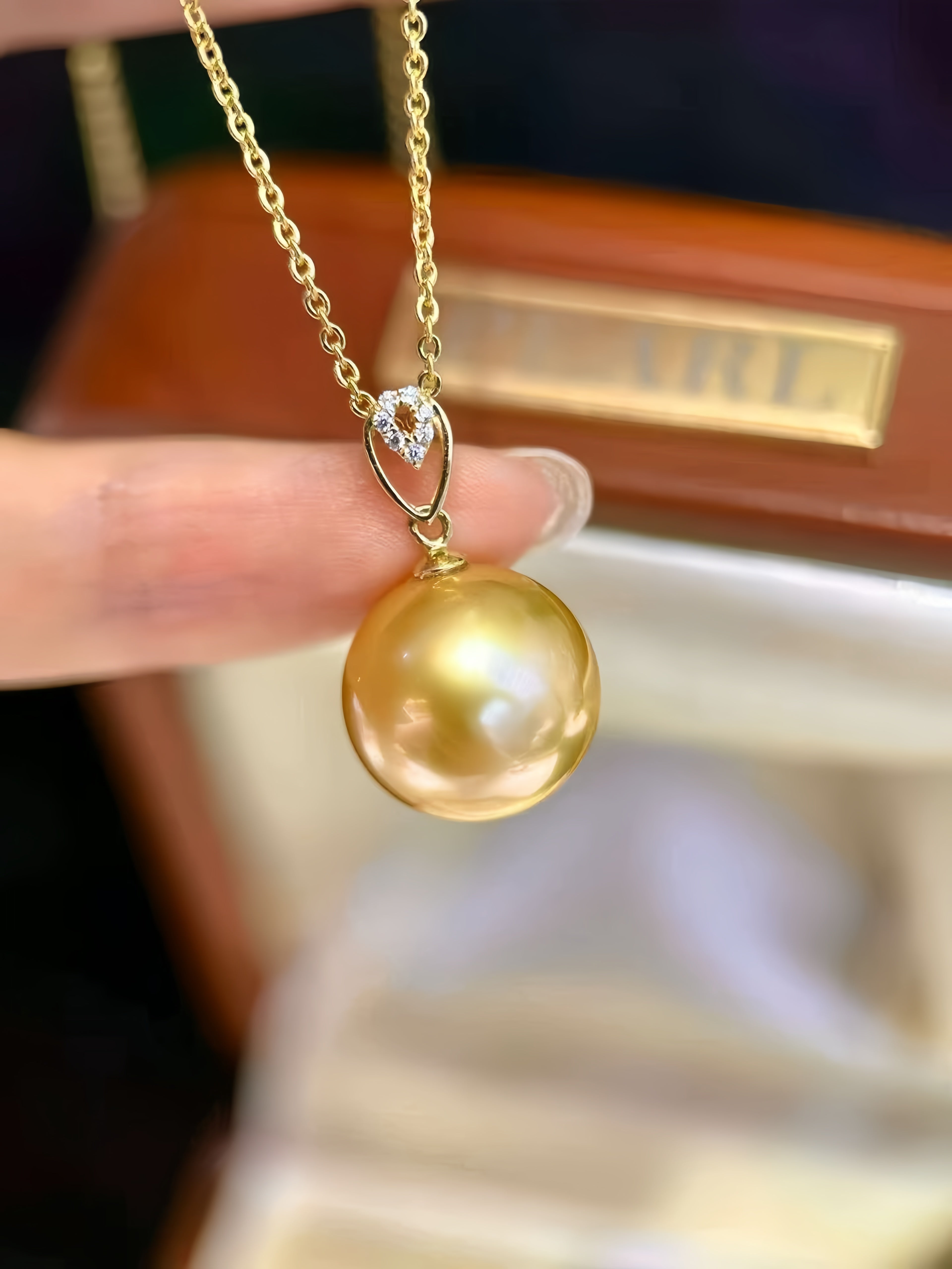 12-13mm South Sea Gold Pearl Pendant/18K Gold P.03