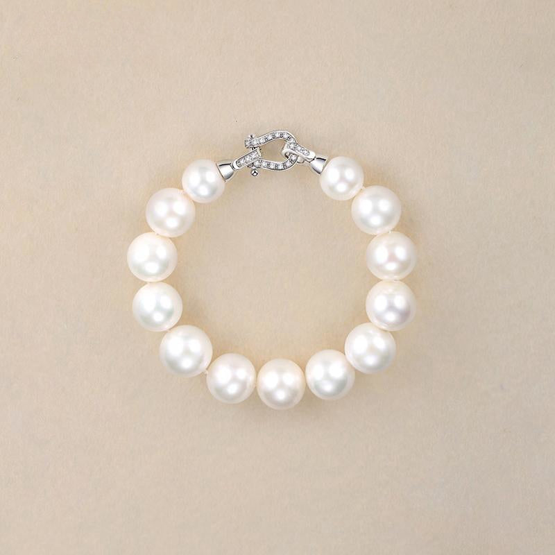Close-up of classic freshwater pearl bracelet with sterling silver clasp – Alya Pearls