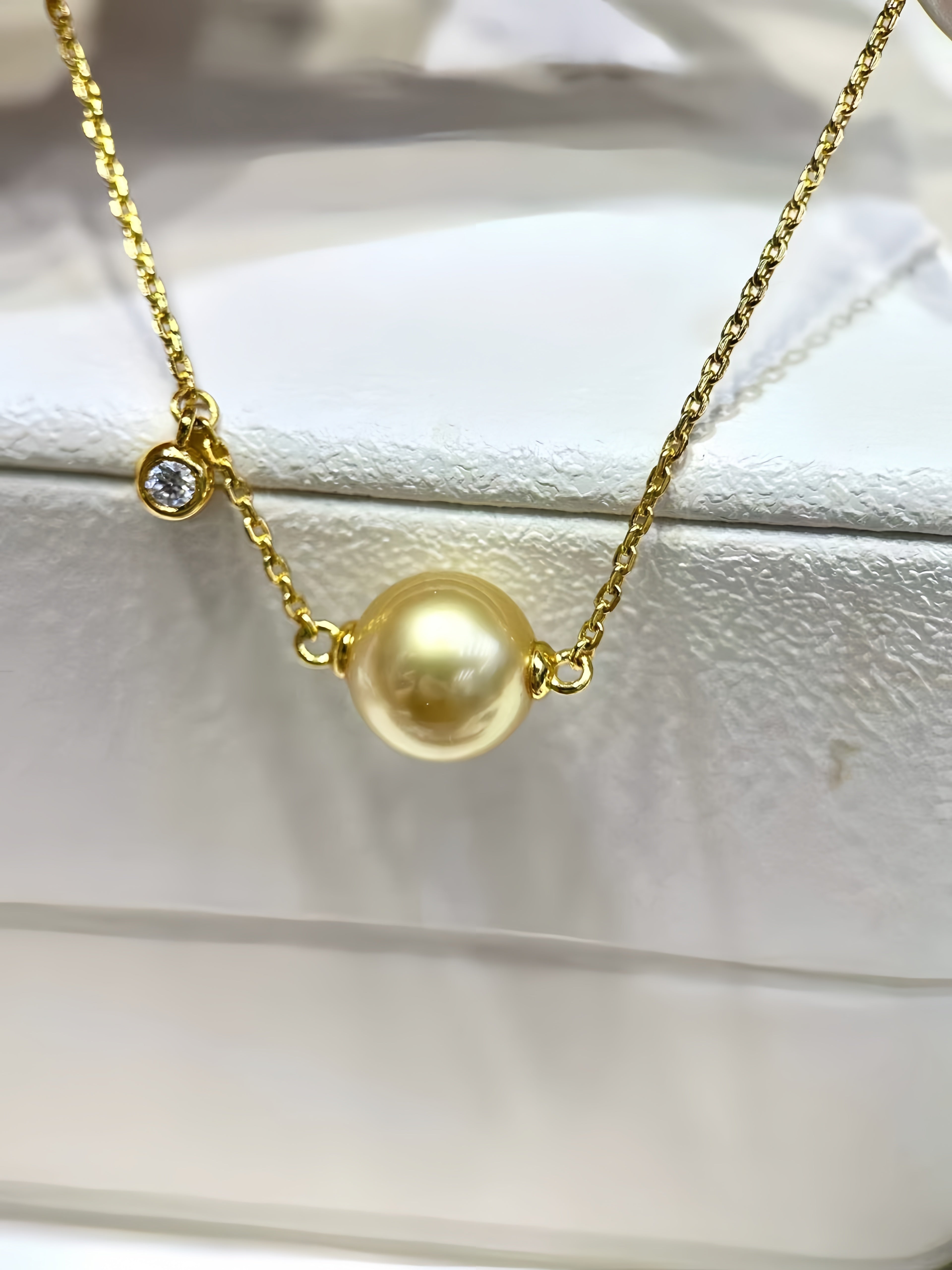 9-10mm South Sea Gold Pearl Pendant P.02