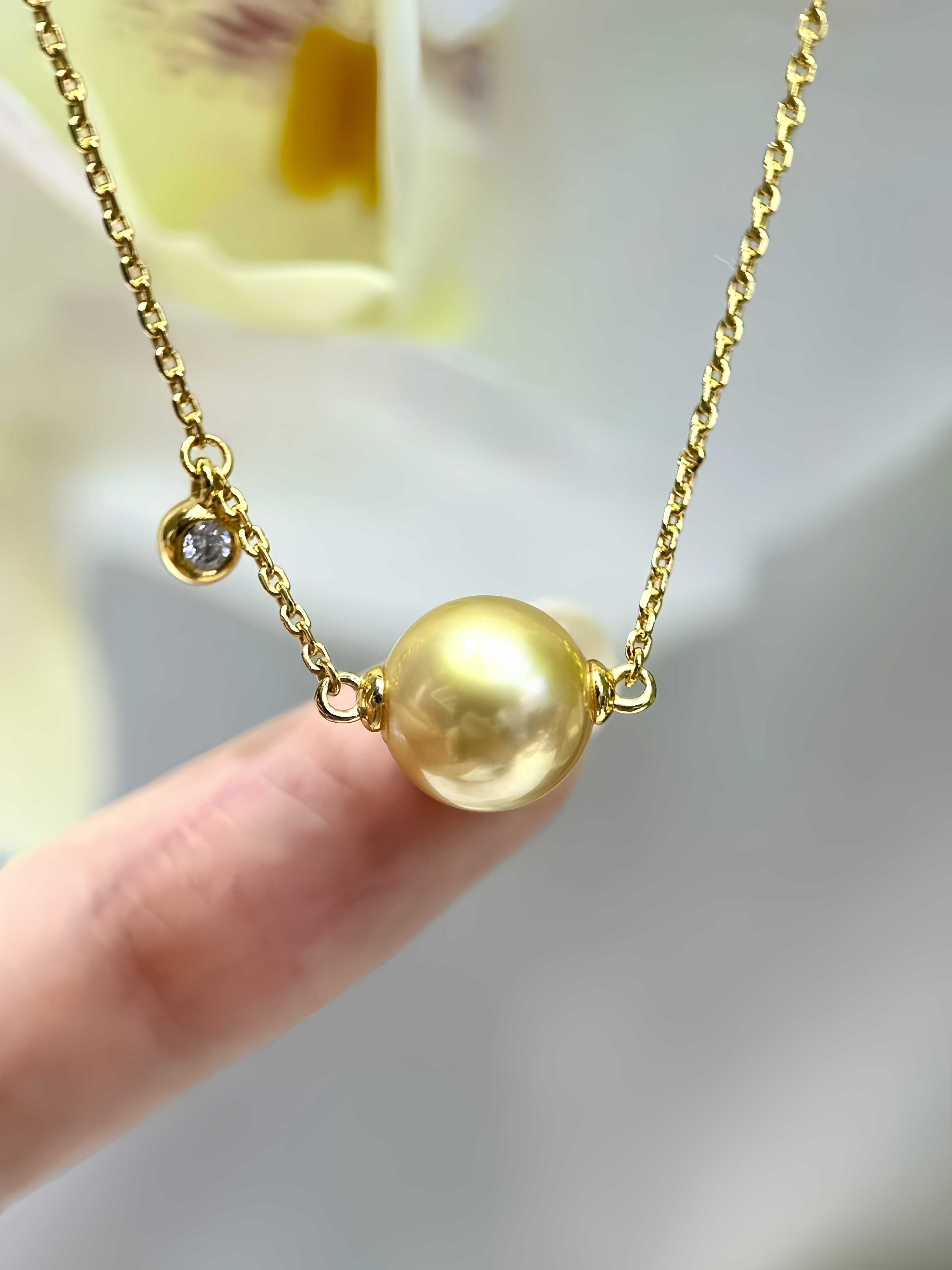 9-10mm South Sea Gold Pearl Pendant P.02