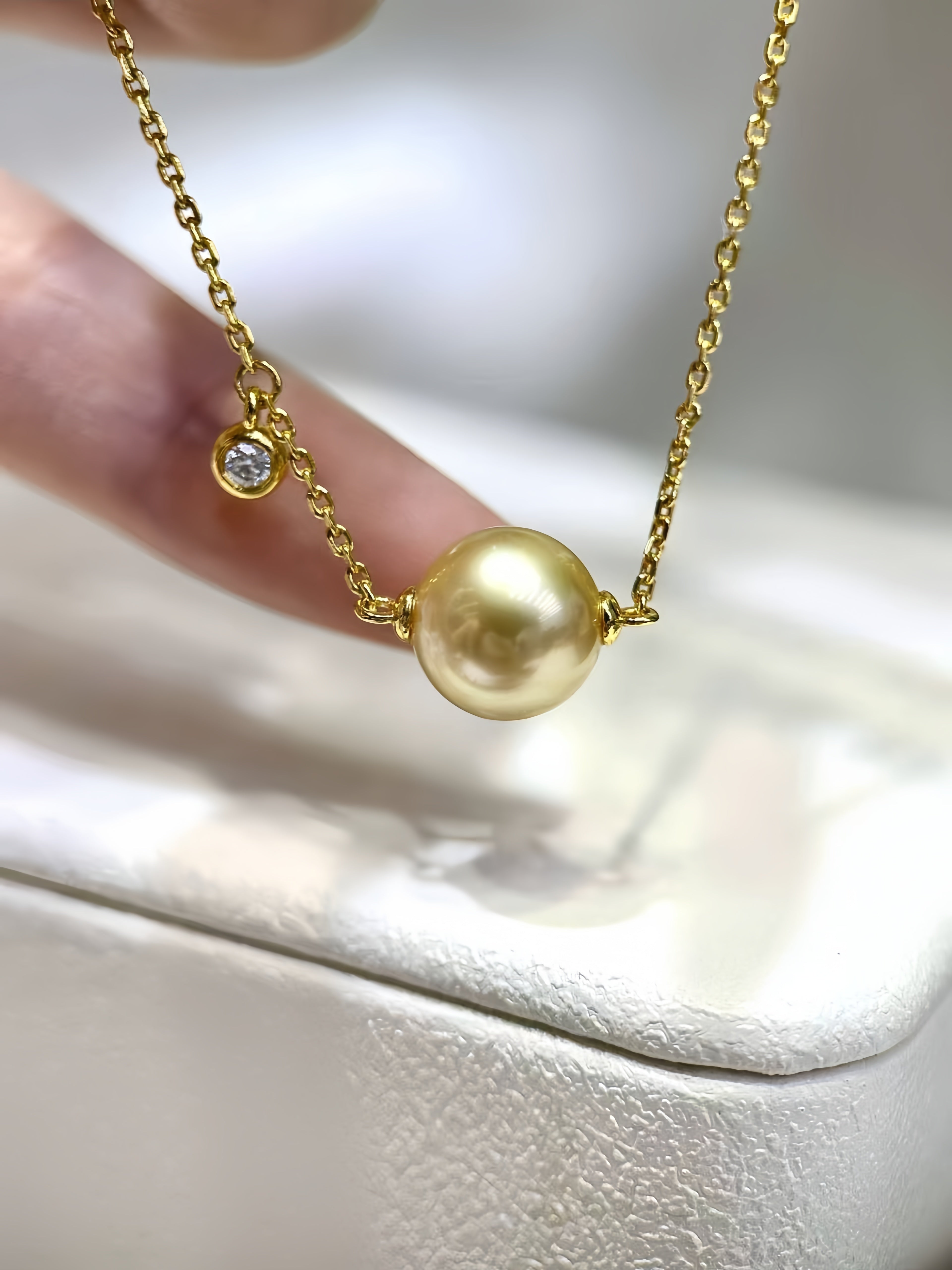 9-10mm South Sea Gold Pearl Pendant P.02
