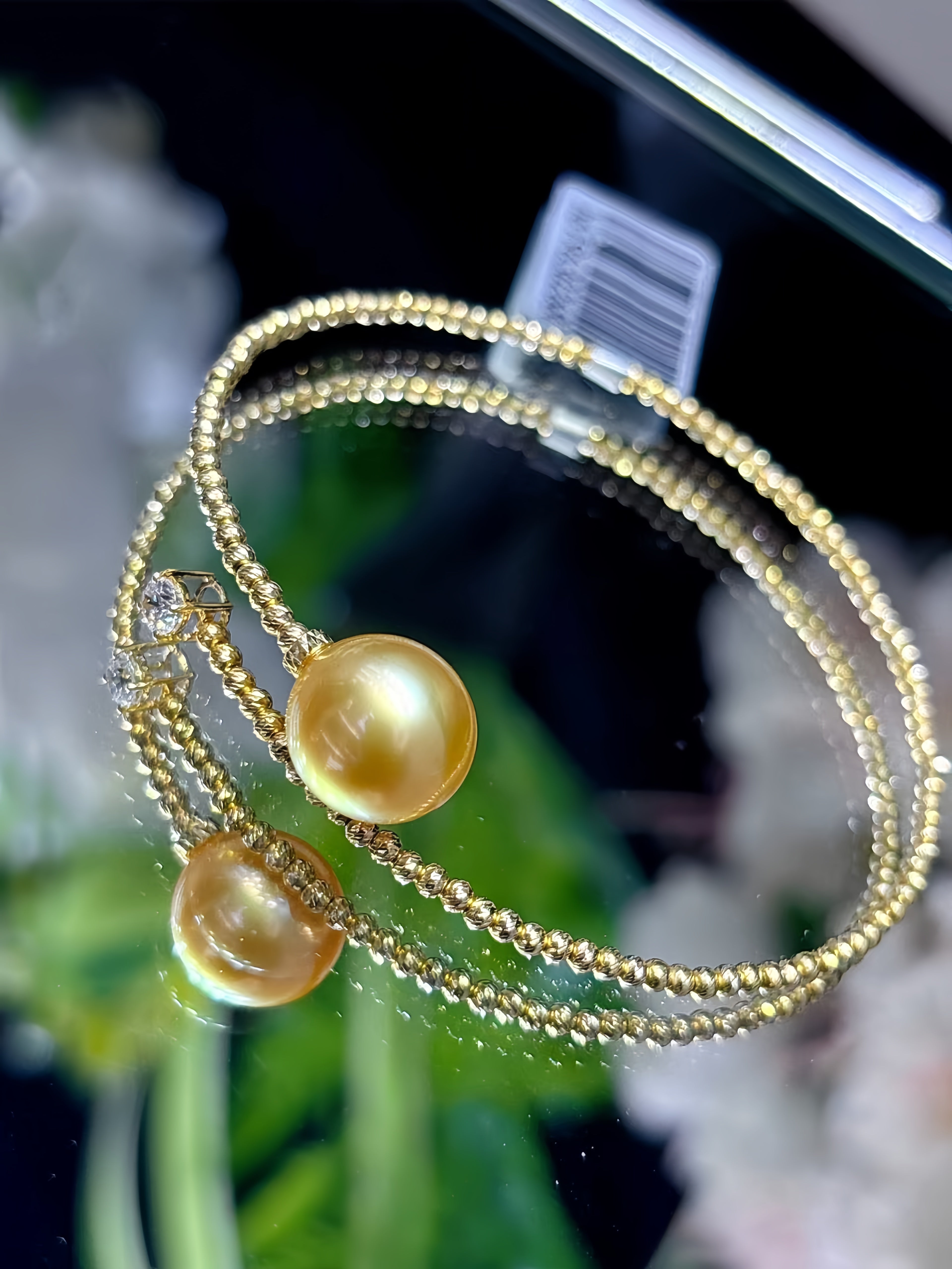 10-11mm South Sea Gold Pearl Bracelet/18K Gold B.01