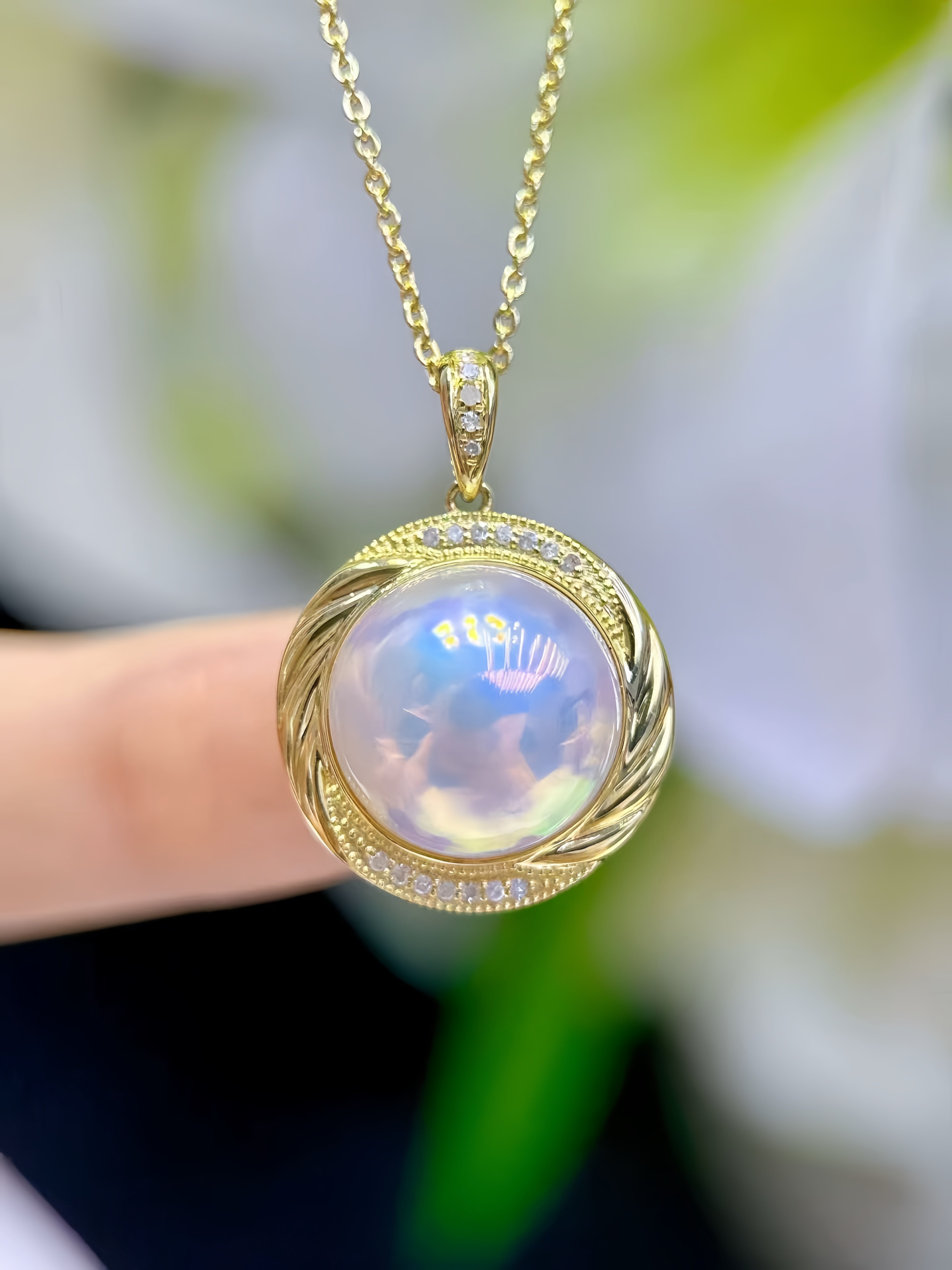 12-13mm Mabe Pearl Pendant/18K Gold P.01