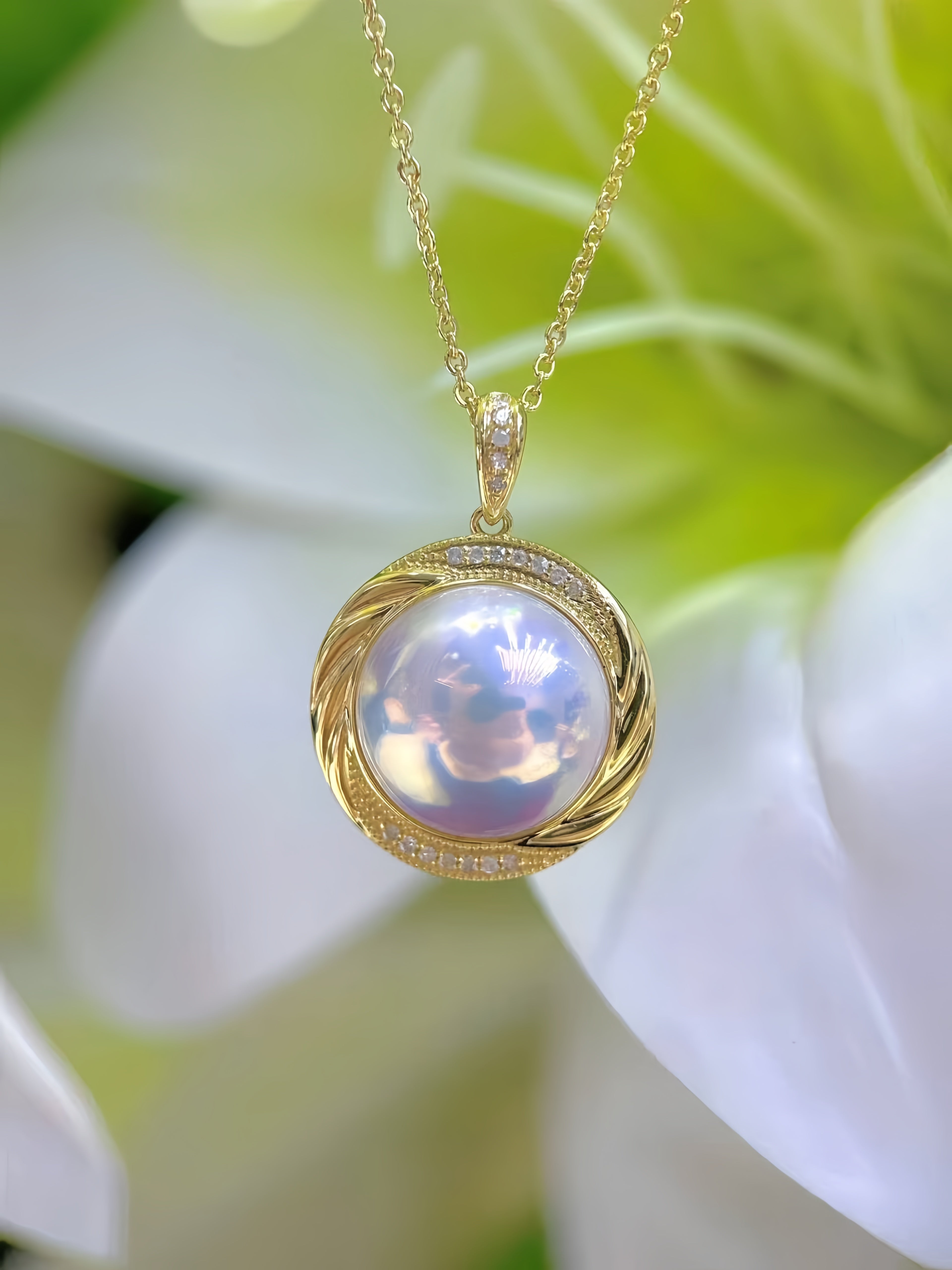 12-13mm Mabe Pearl Pendant/18K Gold P.01