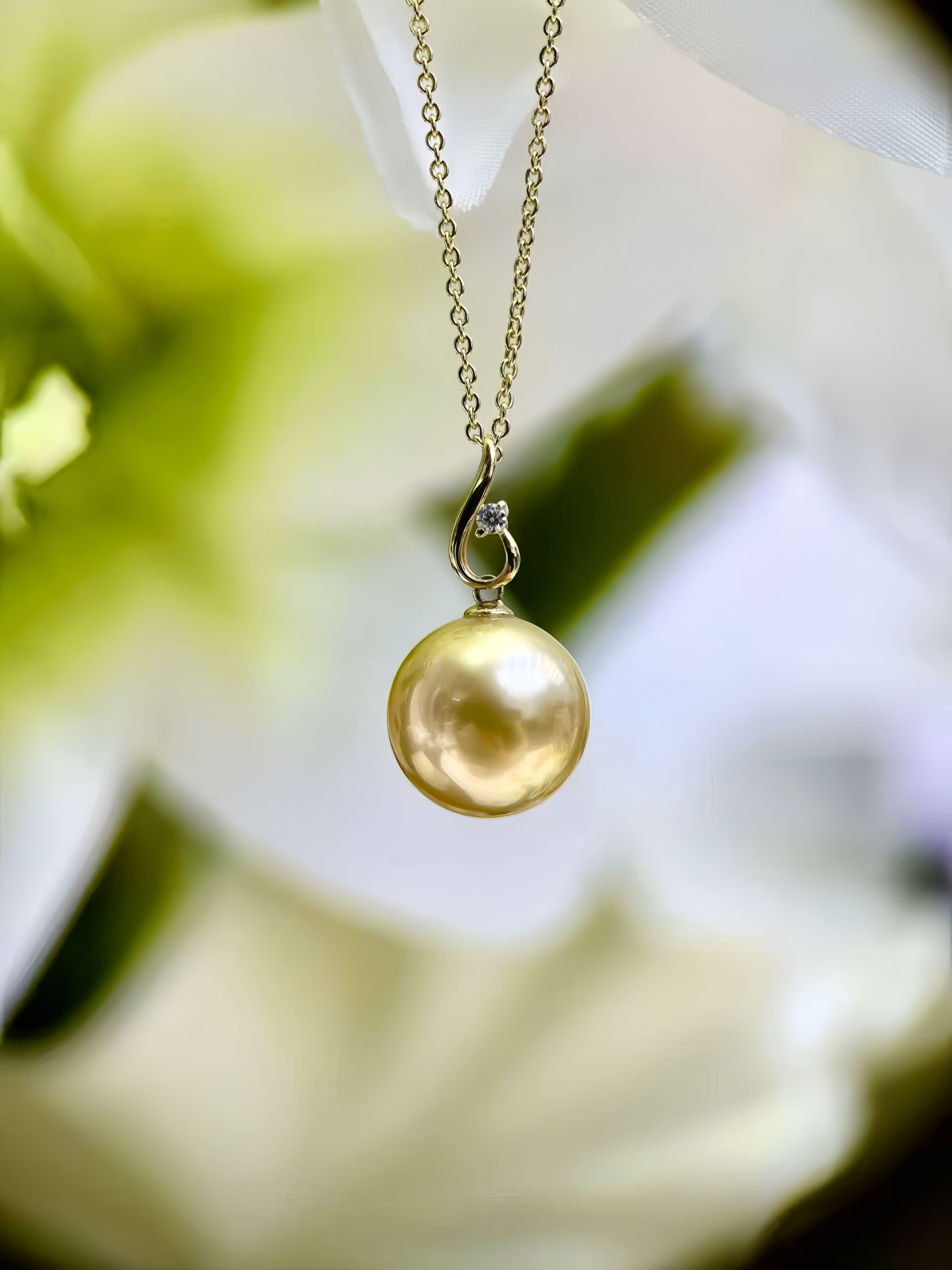 11-12mm South Sea Gold Pearl Pendant/18K Gold Setting P.01