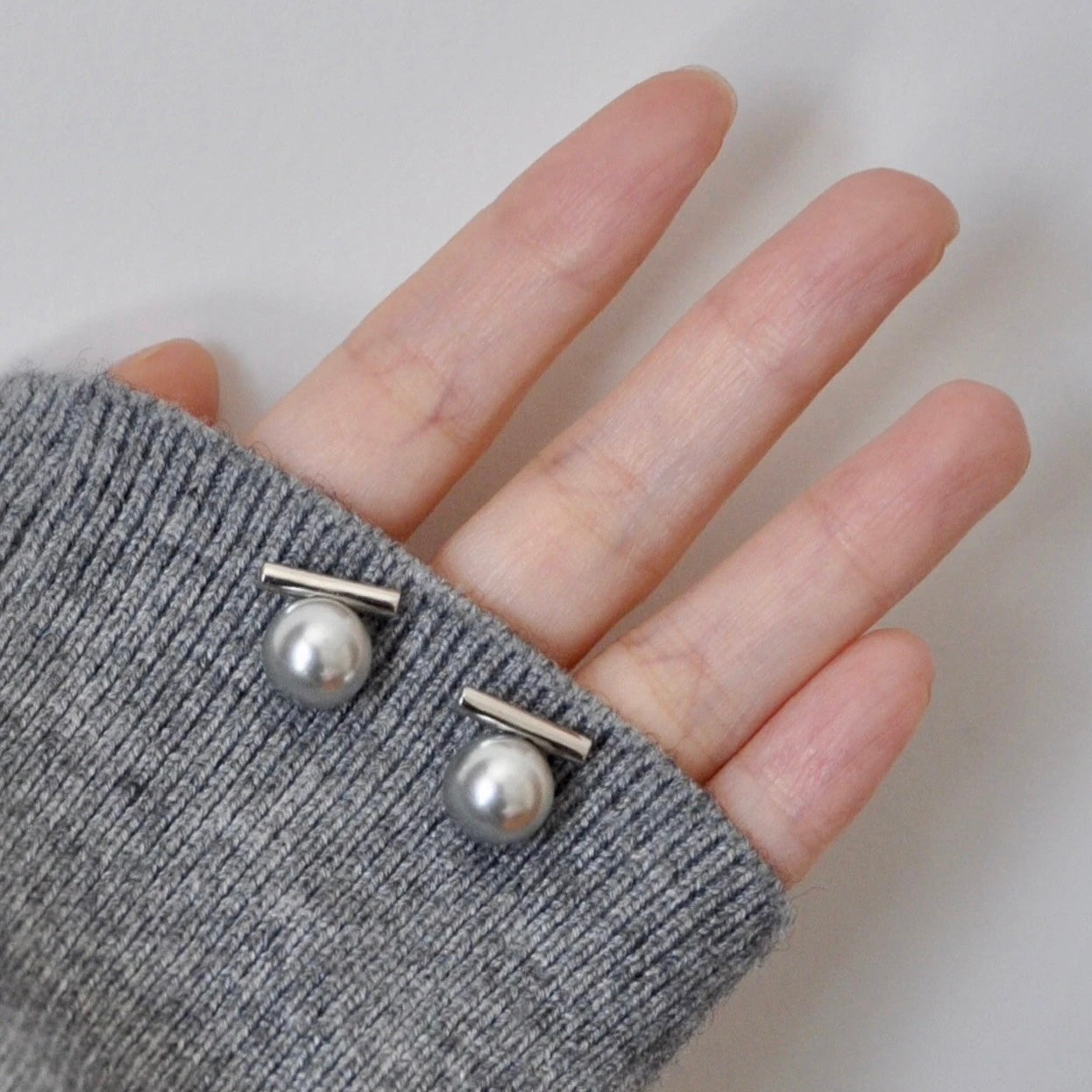 Alya's - Akoya Essence Earrings