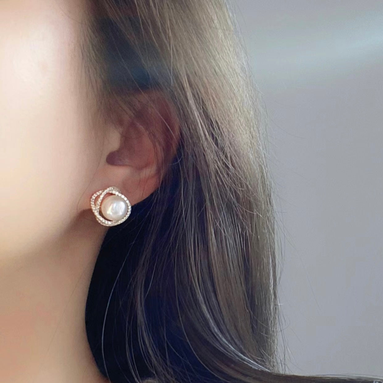 Alya's - Pearl Earrings E.10