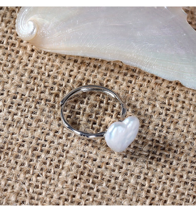 Alya's - Heart Pearl Ring