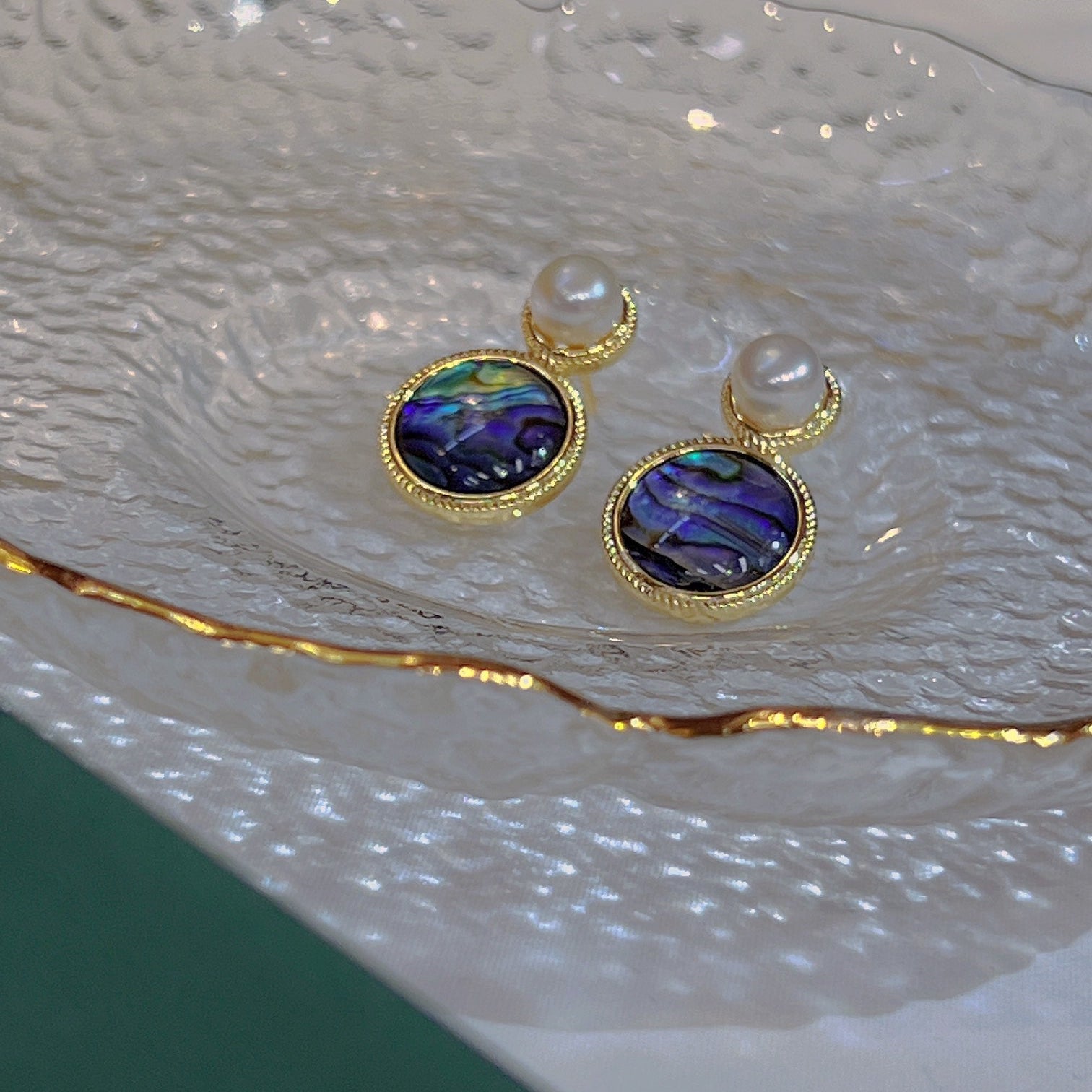 Alya's - Pacific Whisper E.05