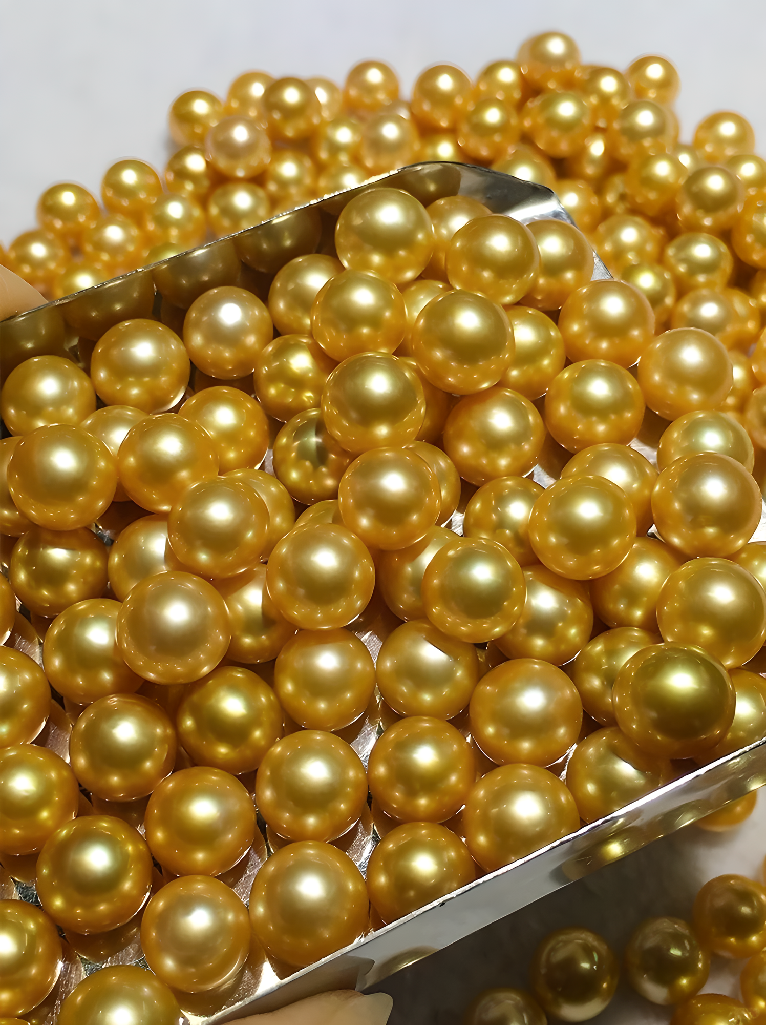 Golden Pearls: Natural vs. Enhanced – What You Need to Know. Dyeing And Heat Treatments