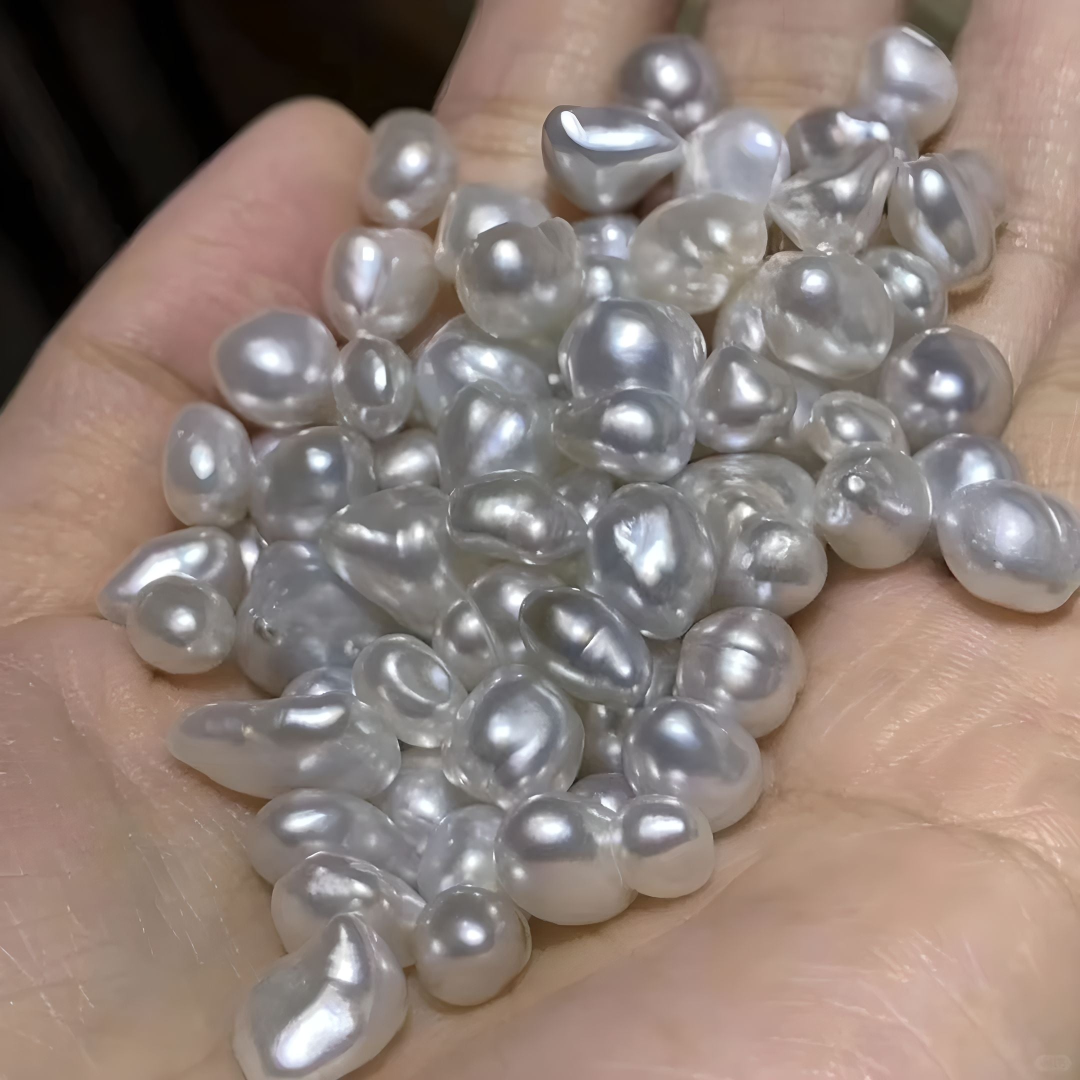 What is Keshi Pearl? What Makes Keshi Pearls Unique?