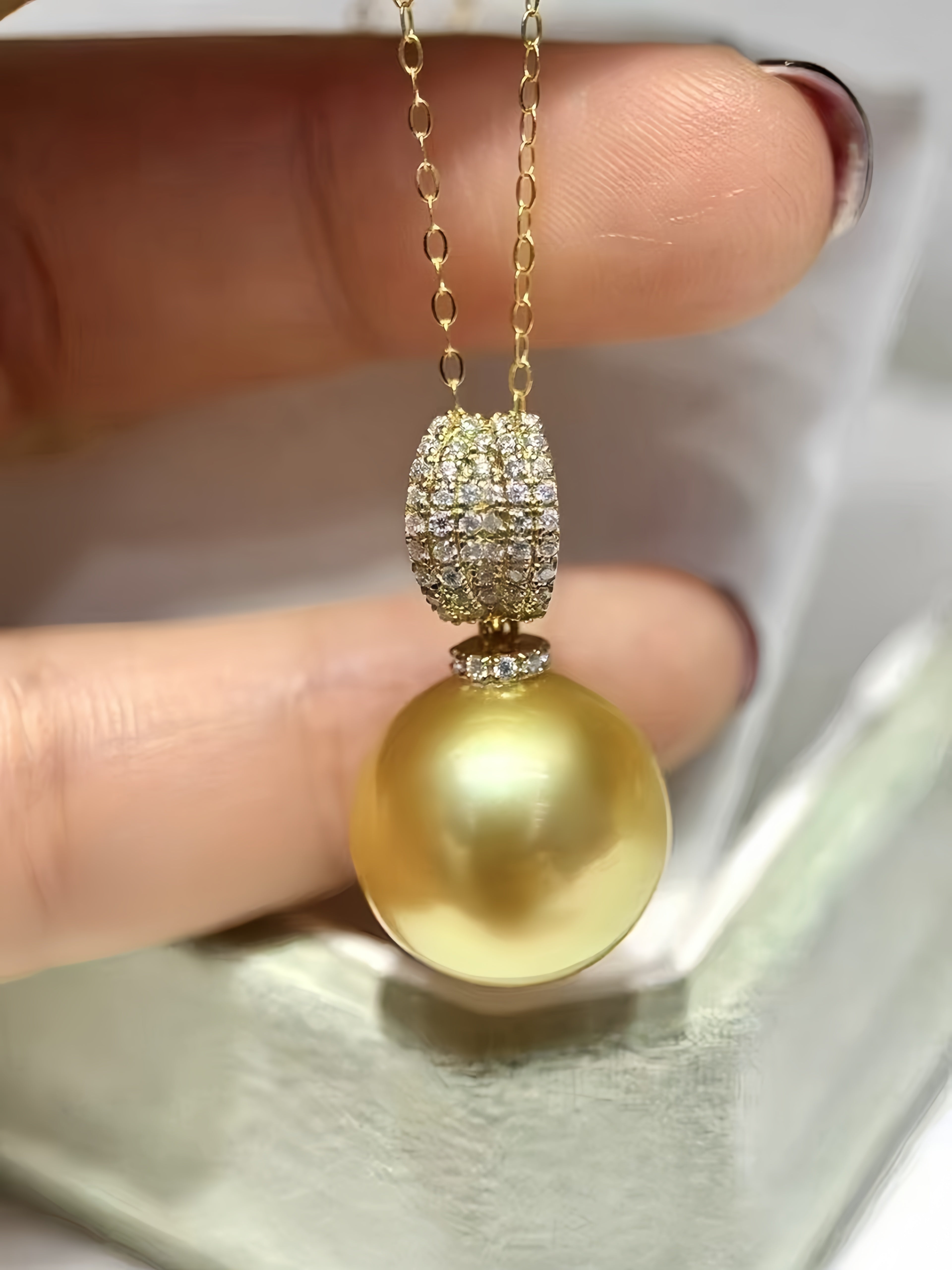 13-14mm South Sea Gold Pearl Pendant/18K Gold P.03