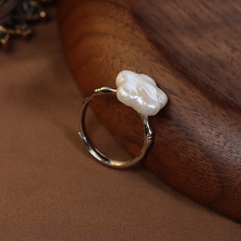 Alya's - Flower Pearl Ring