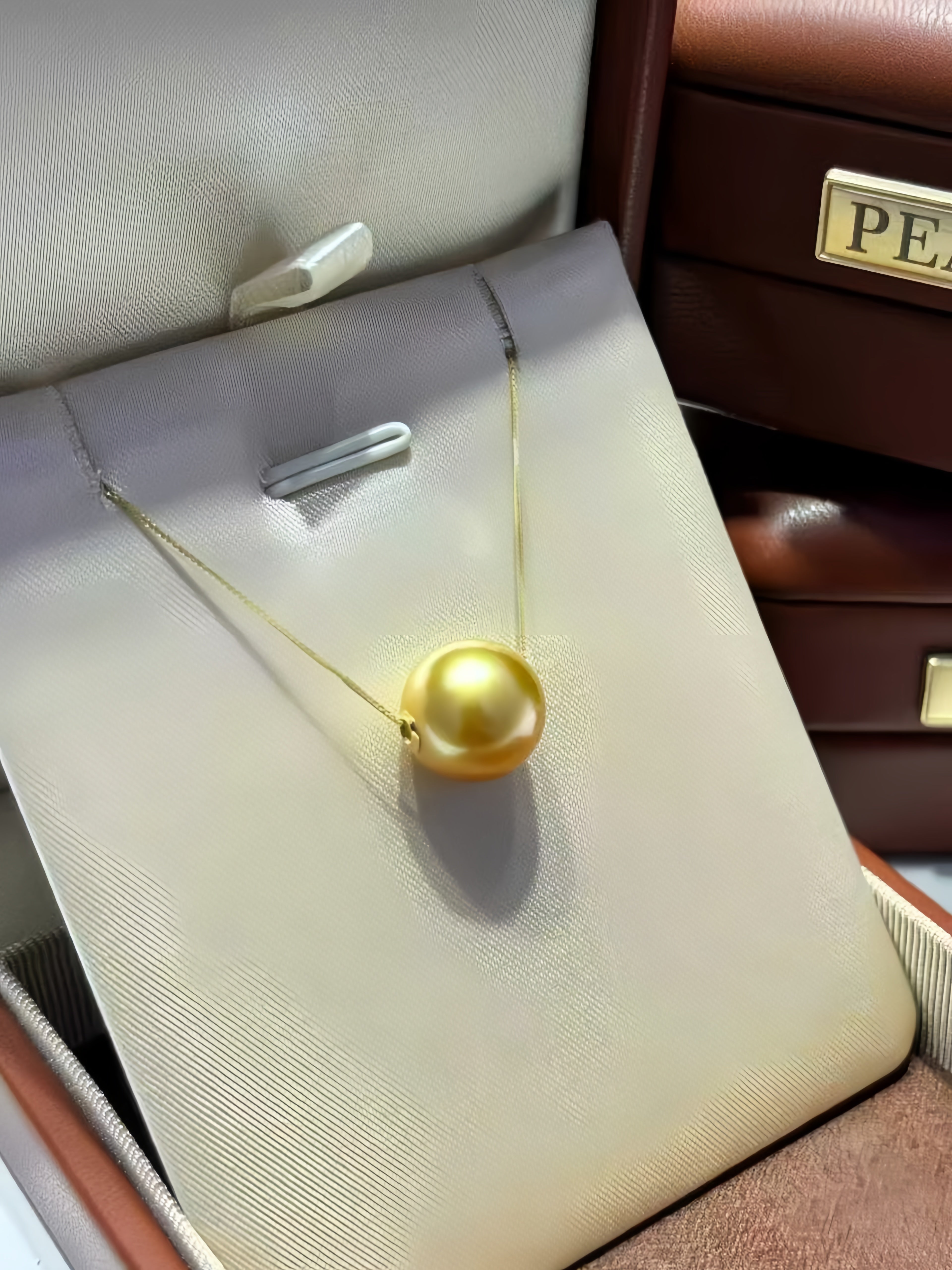 12-13mm South Sea Gold Pearl Necklace/18K Gold N.01