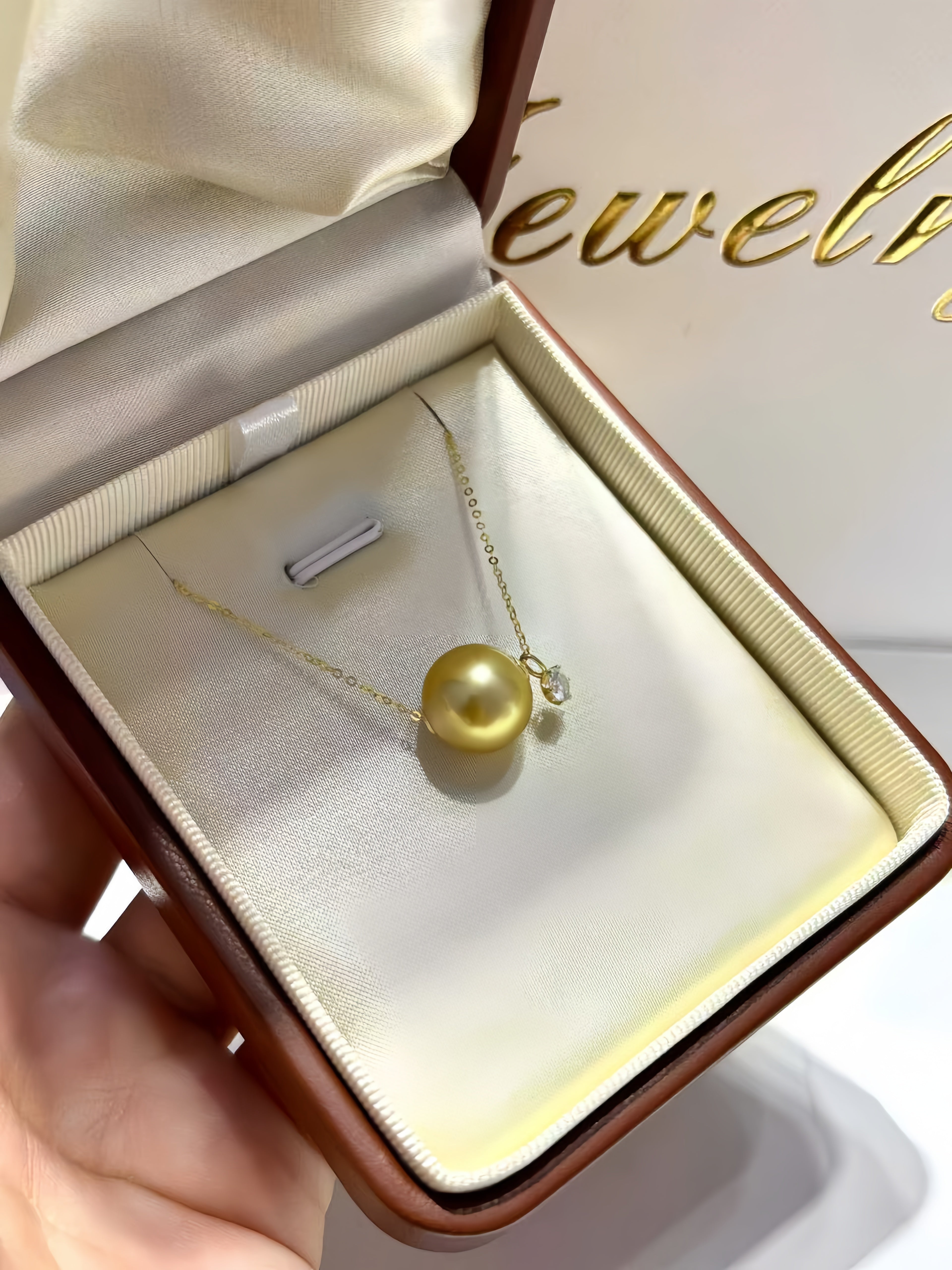 11-12mm South Sea Gold Pearl Pendant /18K Gold P.02