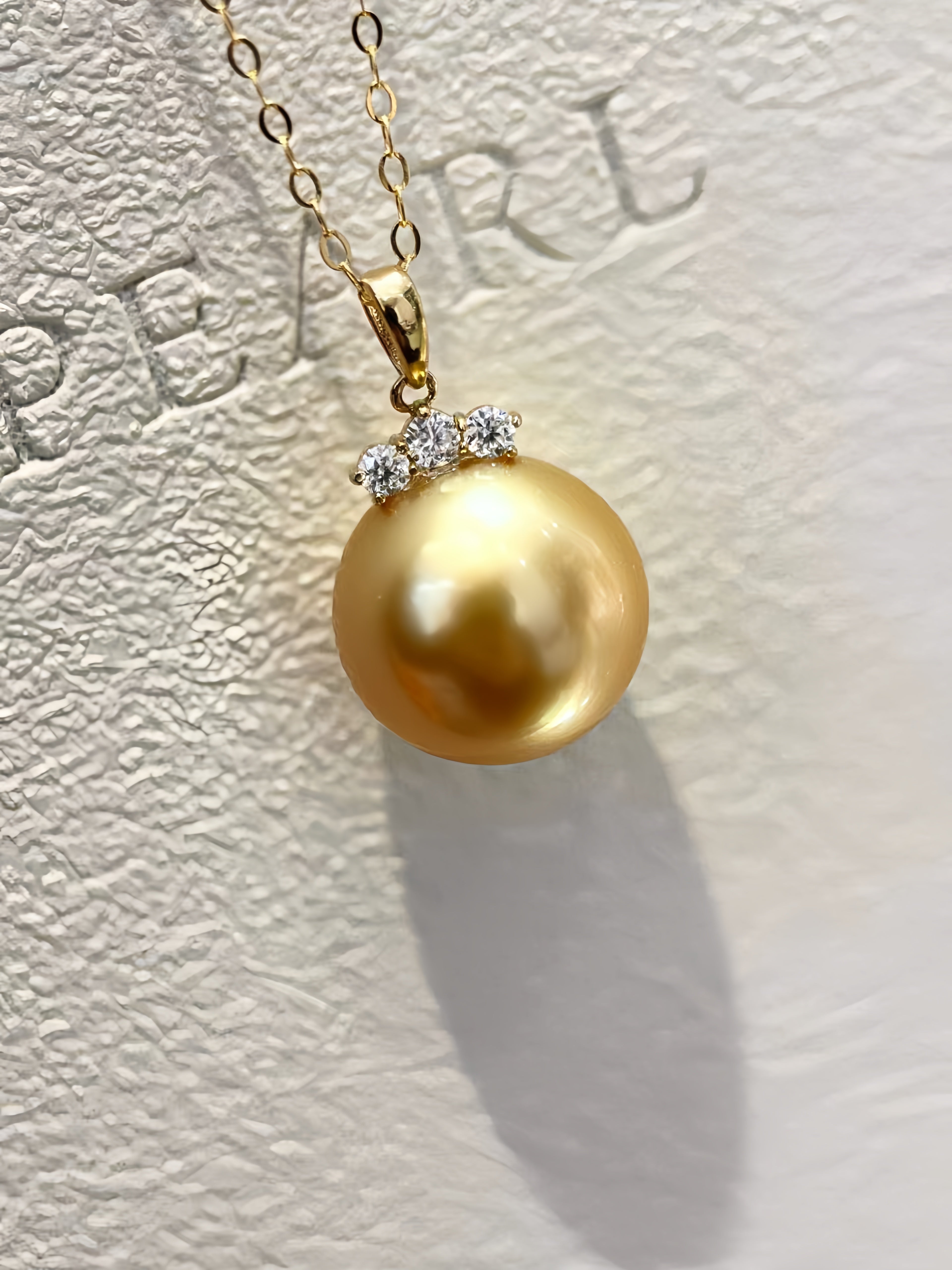 11-12mm South Sea Gold Pearl Pendant/18K Gold P.03