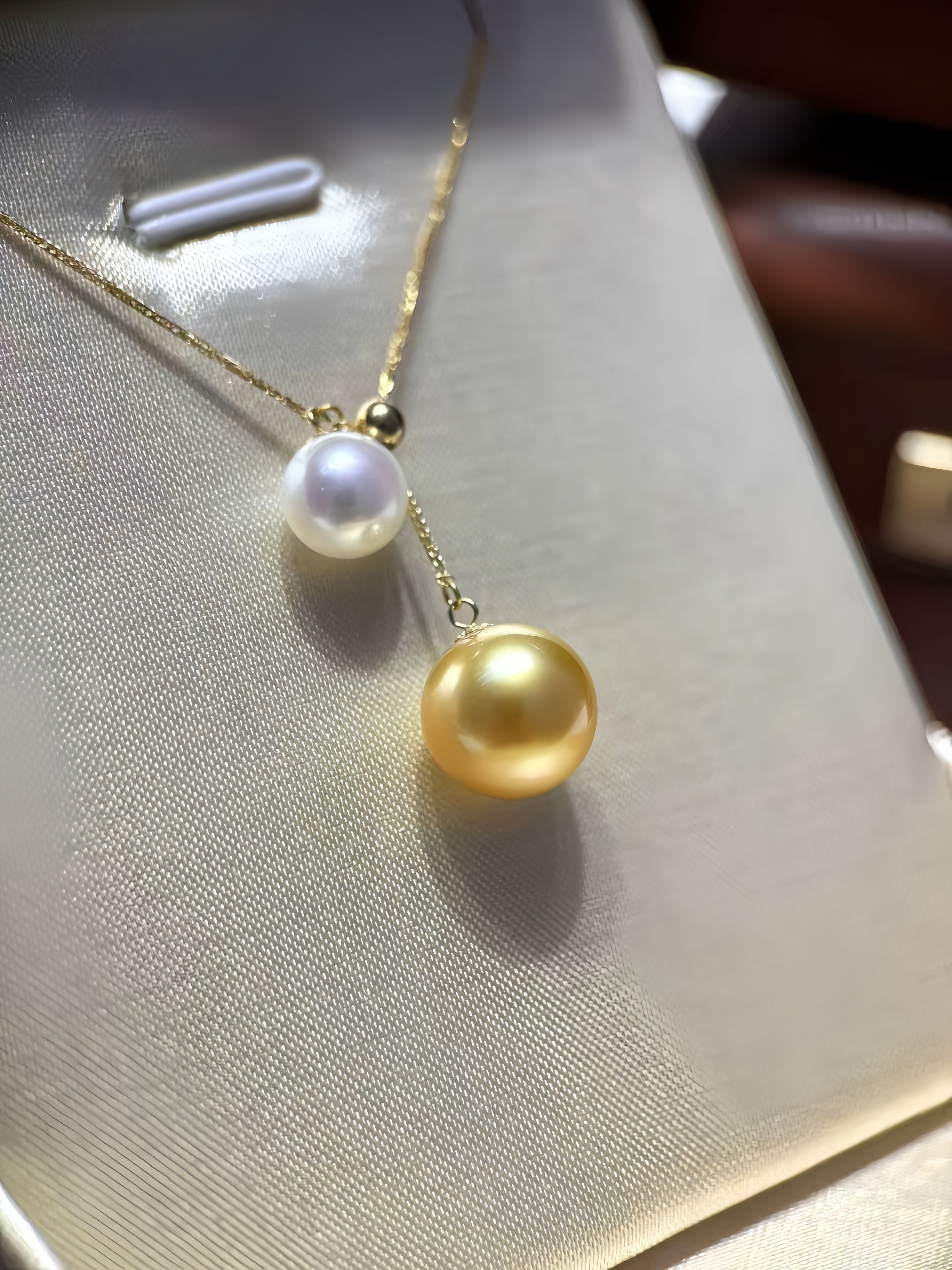 7mm Akoya&11mm South Sea Gold Pearl Necklace/18K Gold N.01