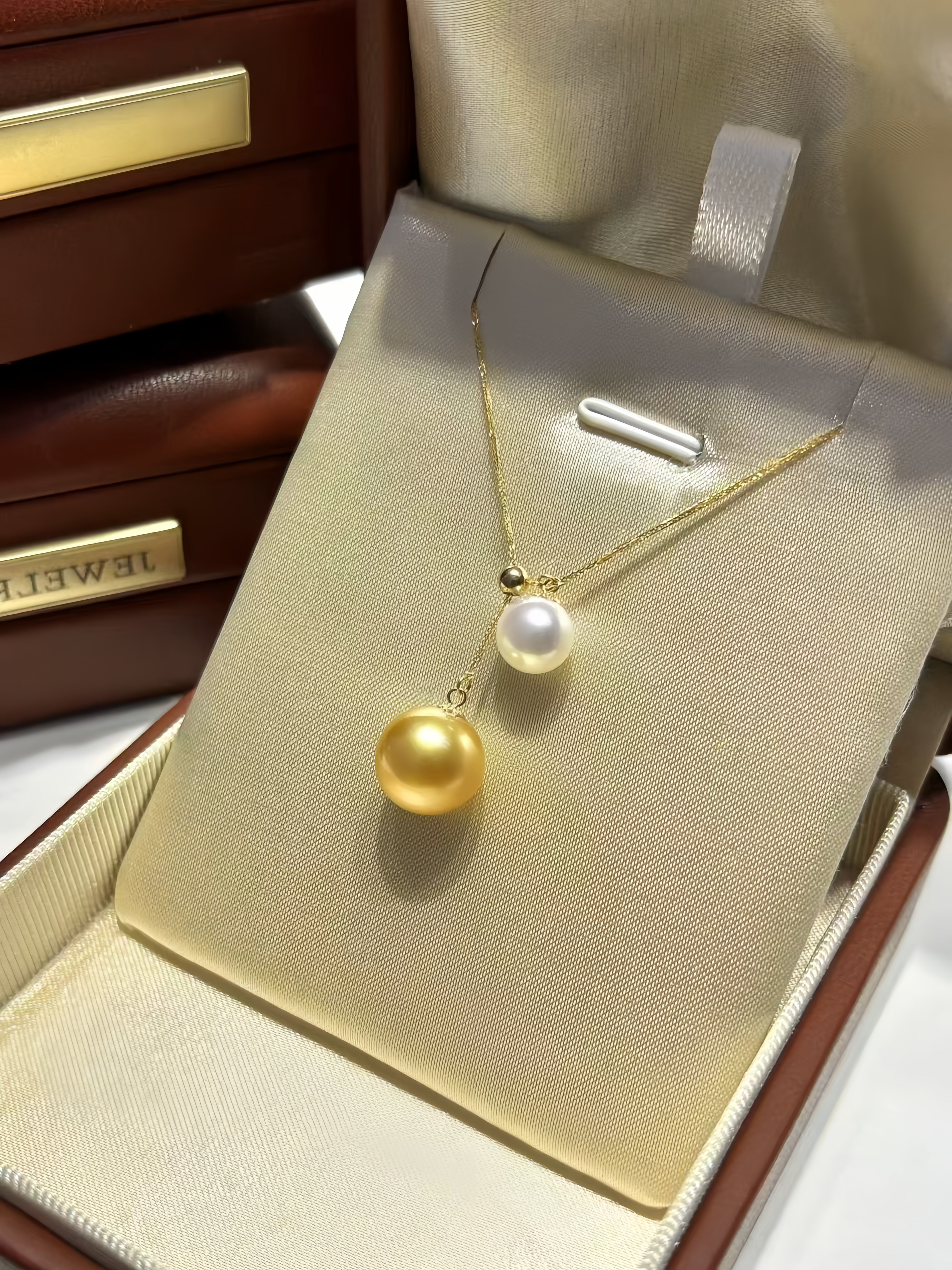 7mm Akoya&11mm South Sea Gold Pearl Necklace/18K Gold N.01