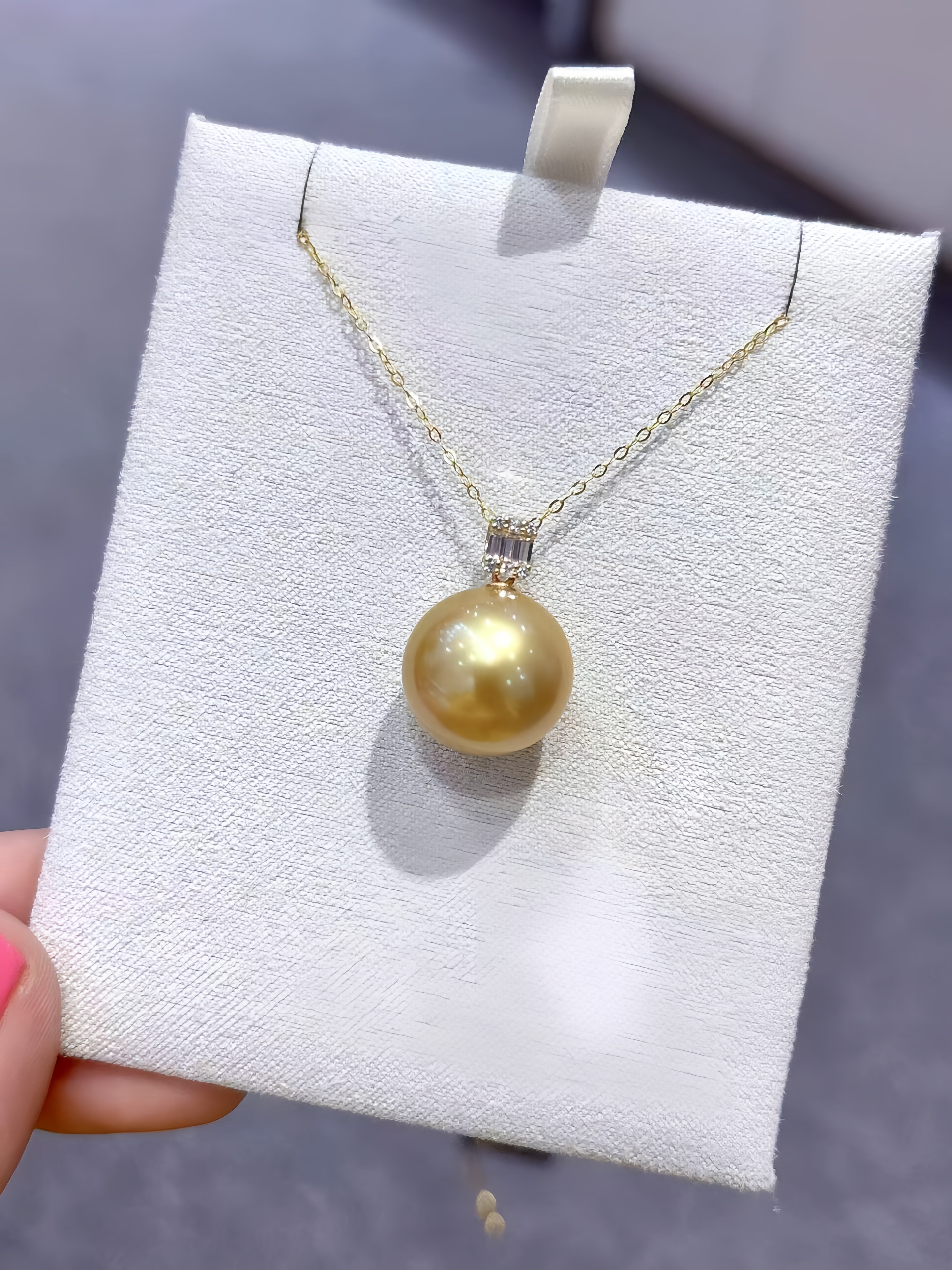14-15mm South Sea Gold Pearl Pendant/18K Gold P.01